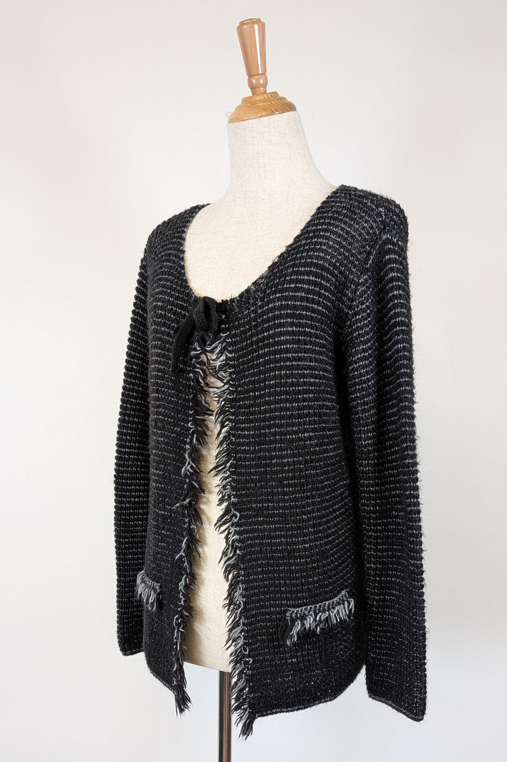 Vintage 90s/Y2K Made in Italy Frayed Fringe Knit Cardigan Size M