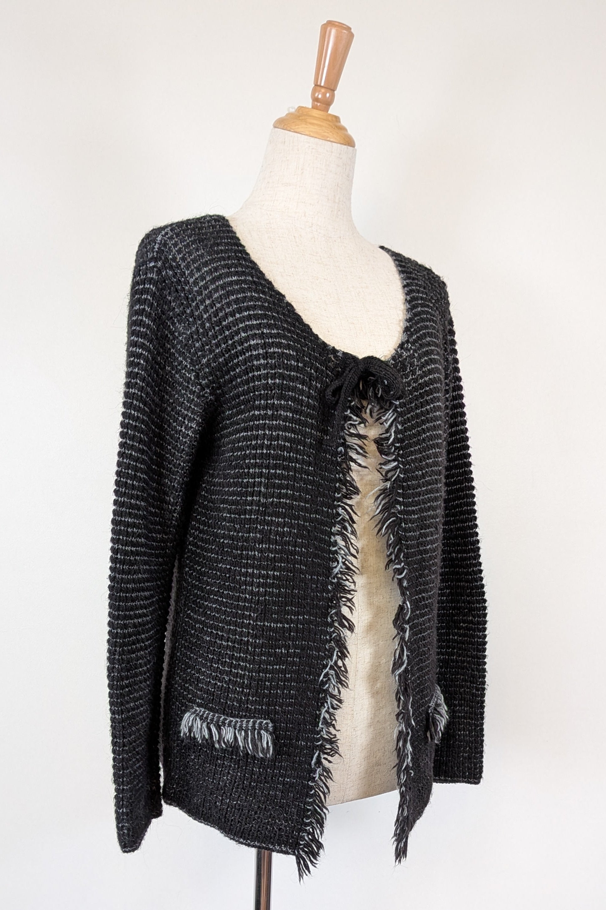 Vintage 90s/Y2K Made in Italy Frayed Fringe Knit Cardigan Size M