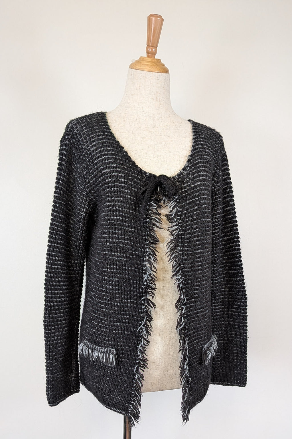 Vintage 90s/Y2K Made in Italy Frayed Fringe Knit Cardigan Size M