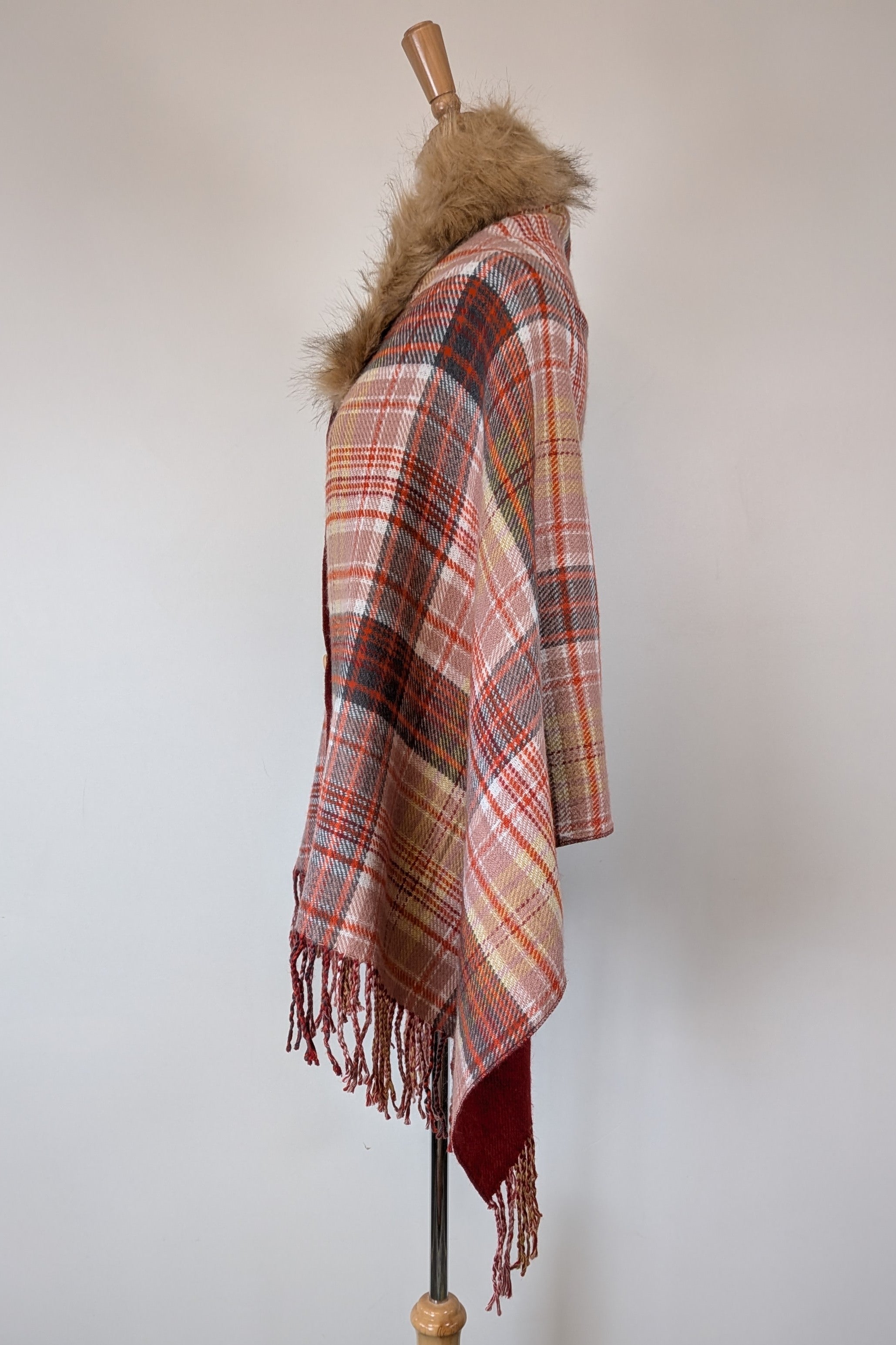 Plaid Faux Fur Collar Plaid Shawl Size S/M