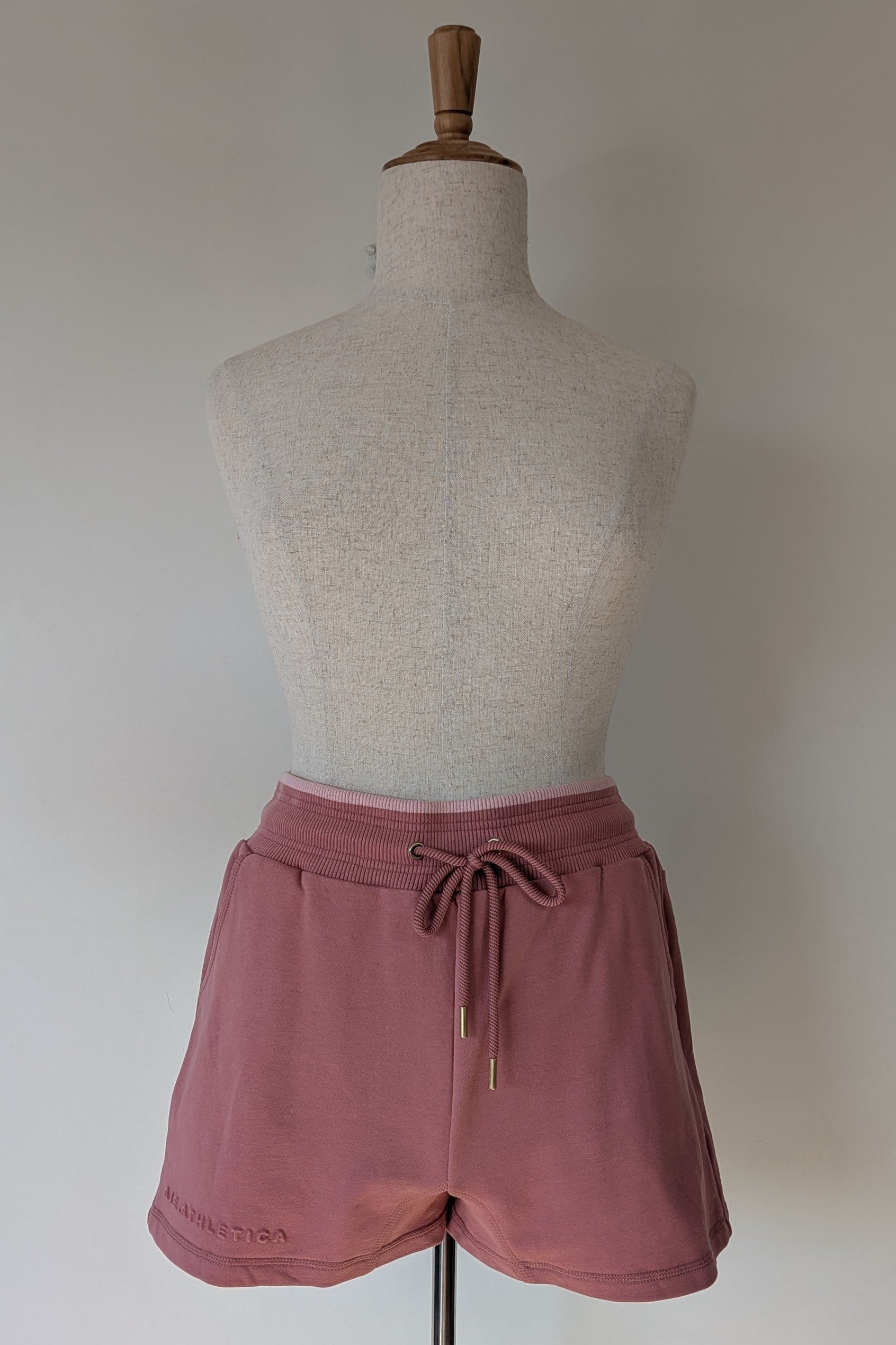 Aje Athletica Signature Logo Sweat Shorts in Rose Quartz Size 16 BNWT RRP $115