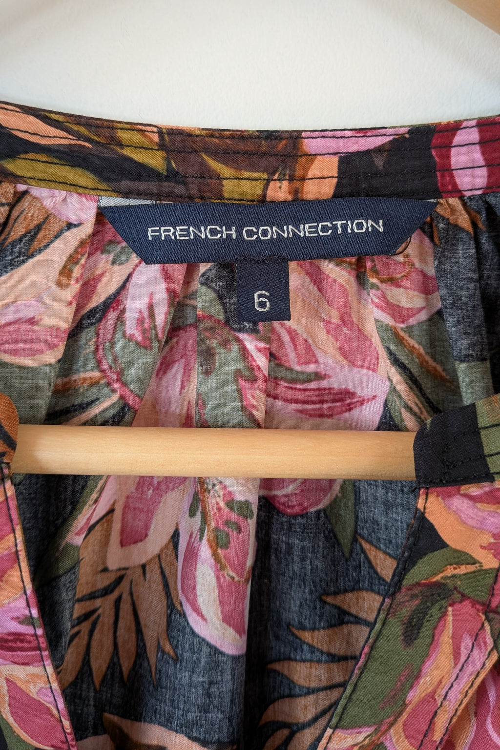 French Connection Tropical Puff Sleeve Shirt Size 6