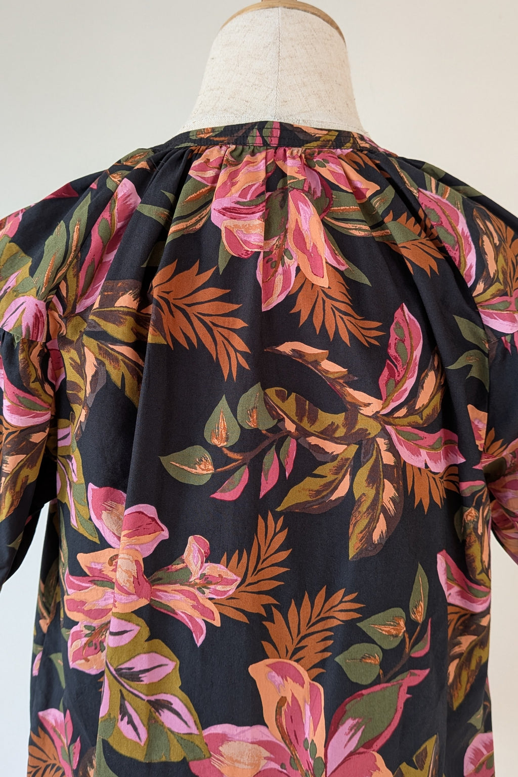 French Connection Tropical Puff Sleeve Shirt Size 6