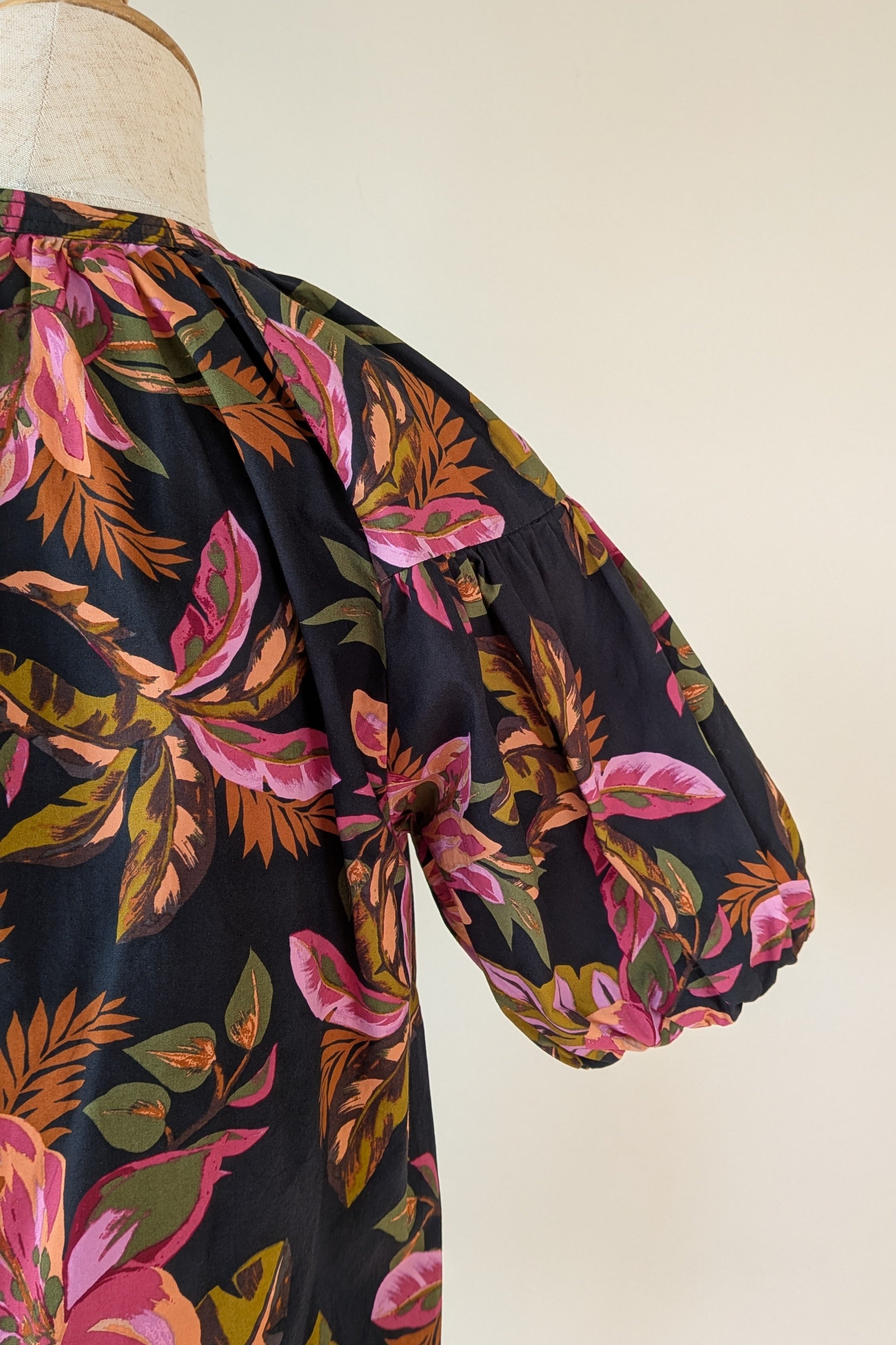 French Connection Tropical Puff Sleeve Shirt Size 6