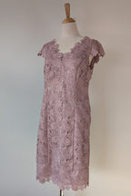 Review Dusty Pink Lace Dress Size 12