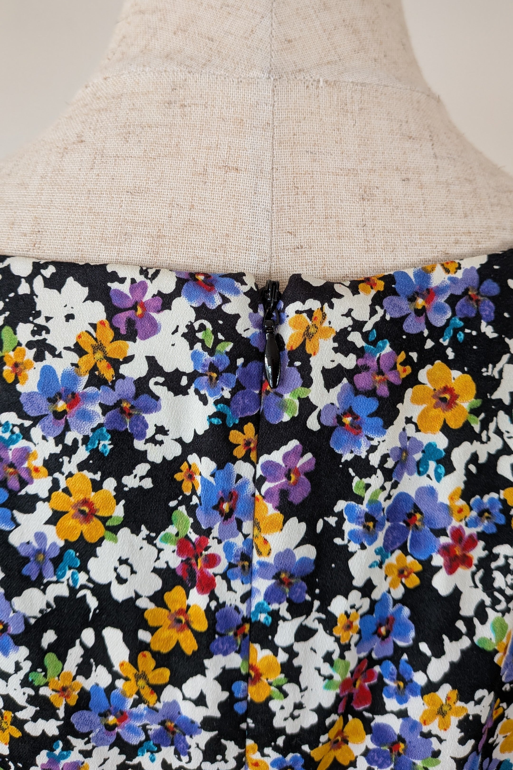 Review Ditsy Floral Print Contrast Panel Sheath Dress Size 14