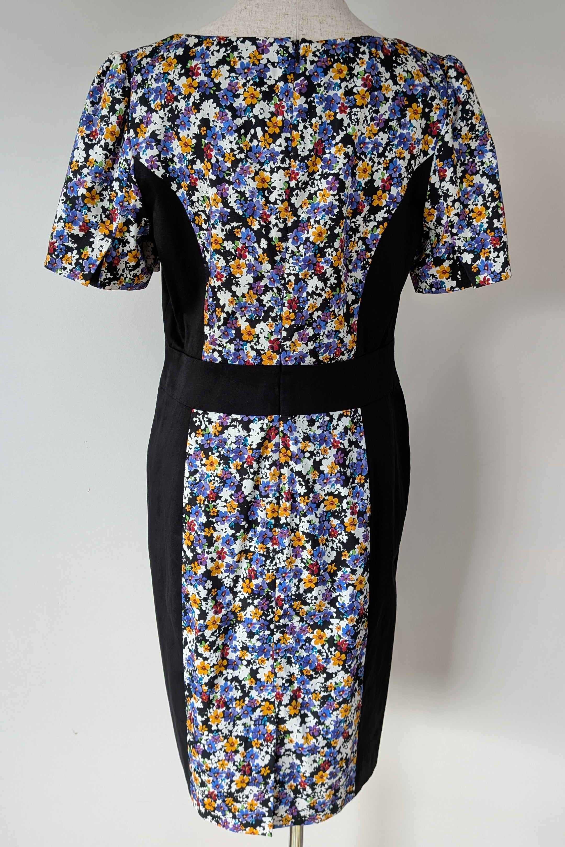 Review Ditsy Floral Print Contrast Panel Sheath Dress Size 14