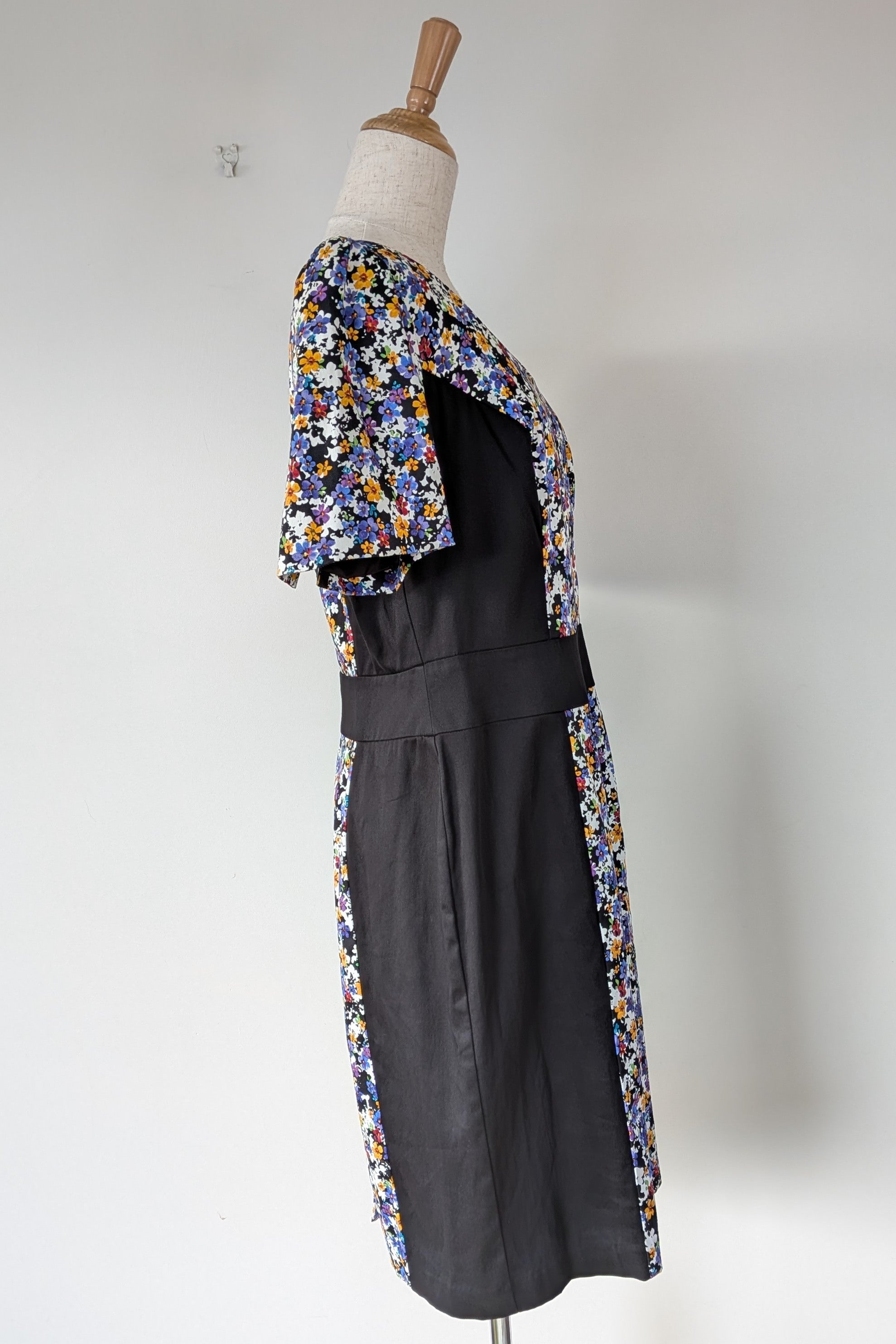Review Ditsy Floral Print Contrast Panel Sheath Dress Size 14