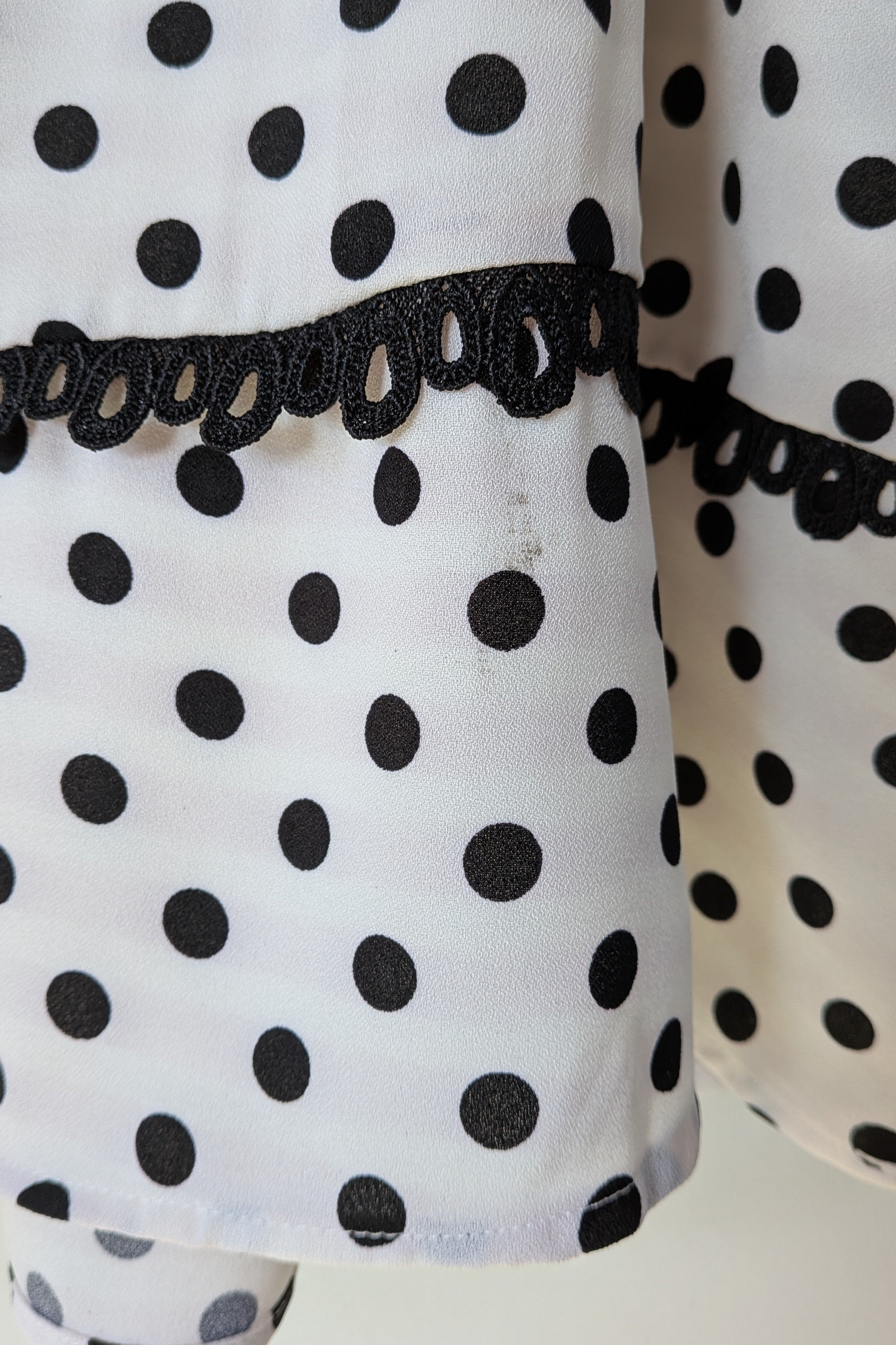 Calli Evie Mini Dress in White Polka Dot Size 18 BNWT RRP $109