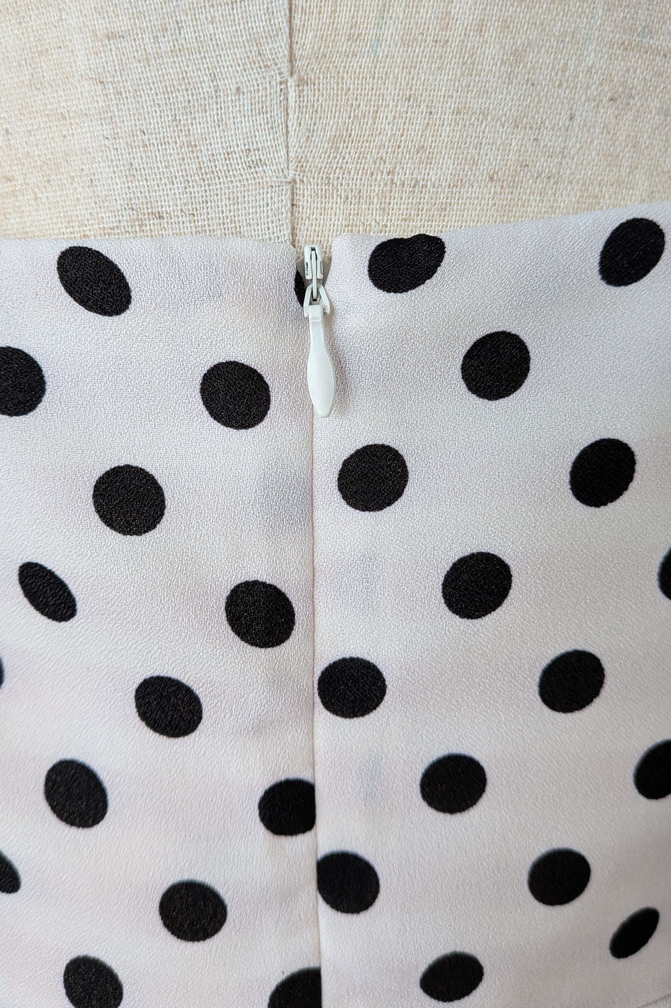 Calli Evie Mini Dress in White Polka Dot Size 18 BNWT RRP $109