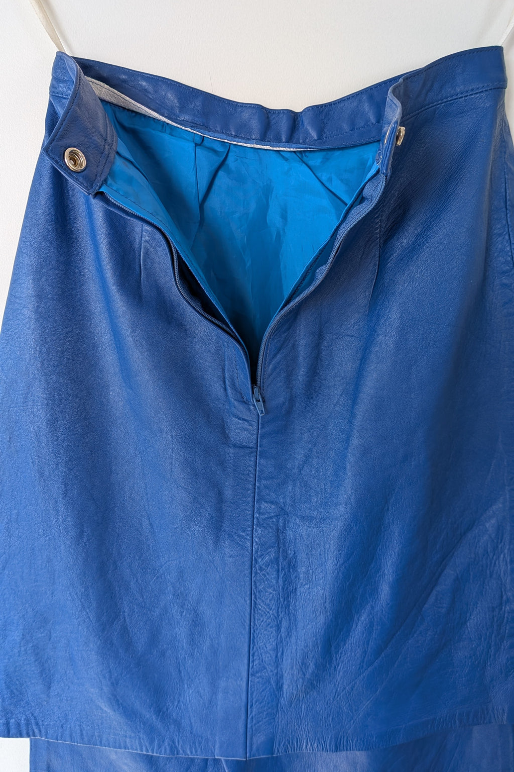 Vintage 80s In-Action Leather Australia Electric Blue Leather Mini Skirt Size 6