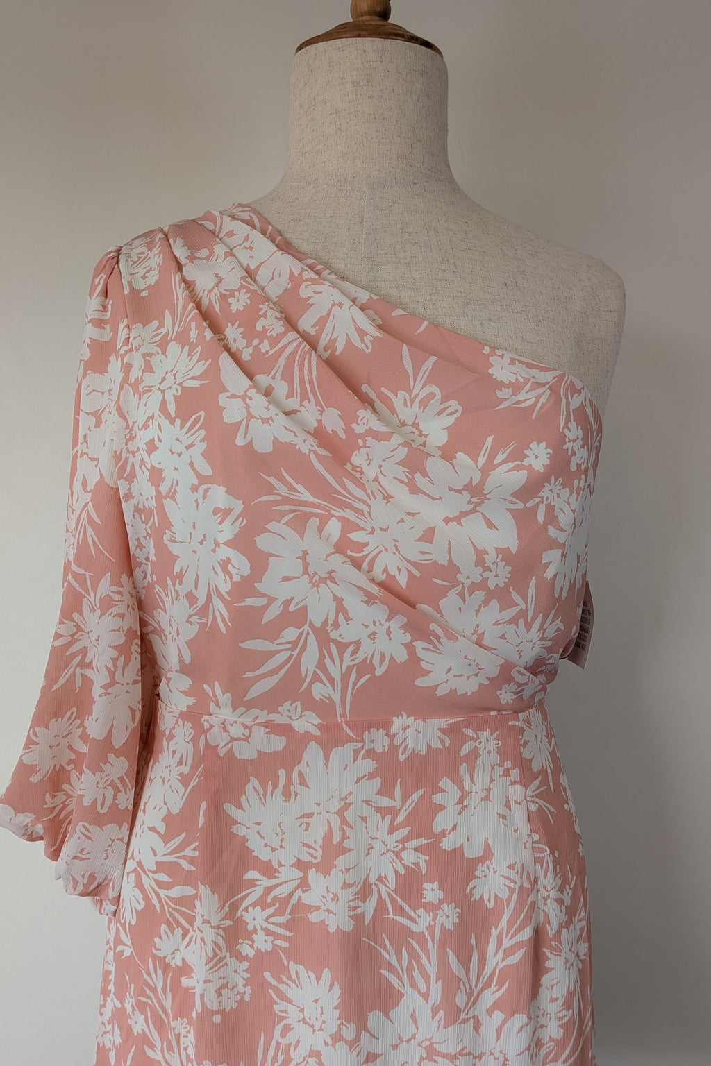 Tussah Ciara Mini Dress in Lucia Floral Size 18 BNWT RRP $139
