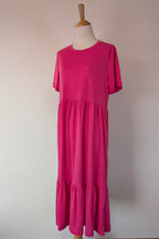 Jövie the Label Sienna Tiered Midi Dress in Fuchsia Pink Size 14 BNWT RRP $99.95