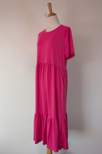 Jövie the Label Sienna Tiered Midi Dress in Fuchsia Pink Size 14 BNWT RRP $99.95