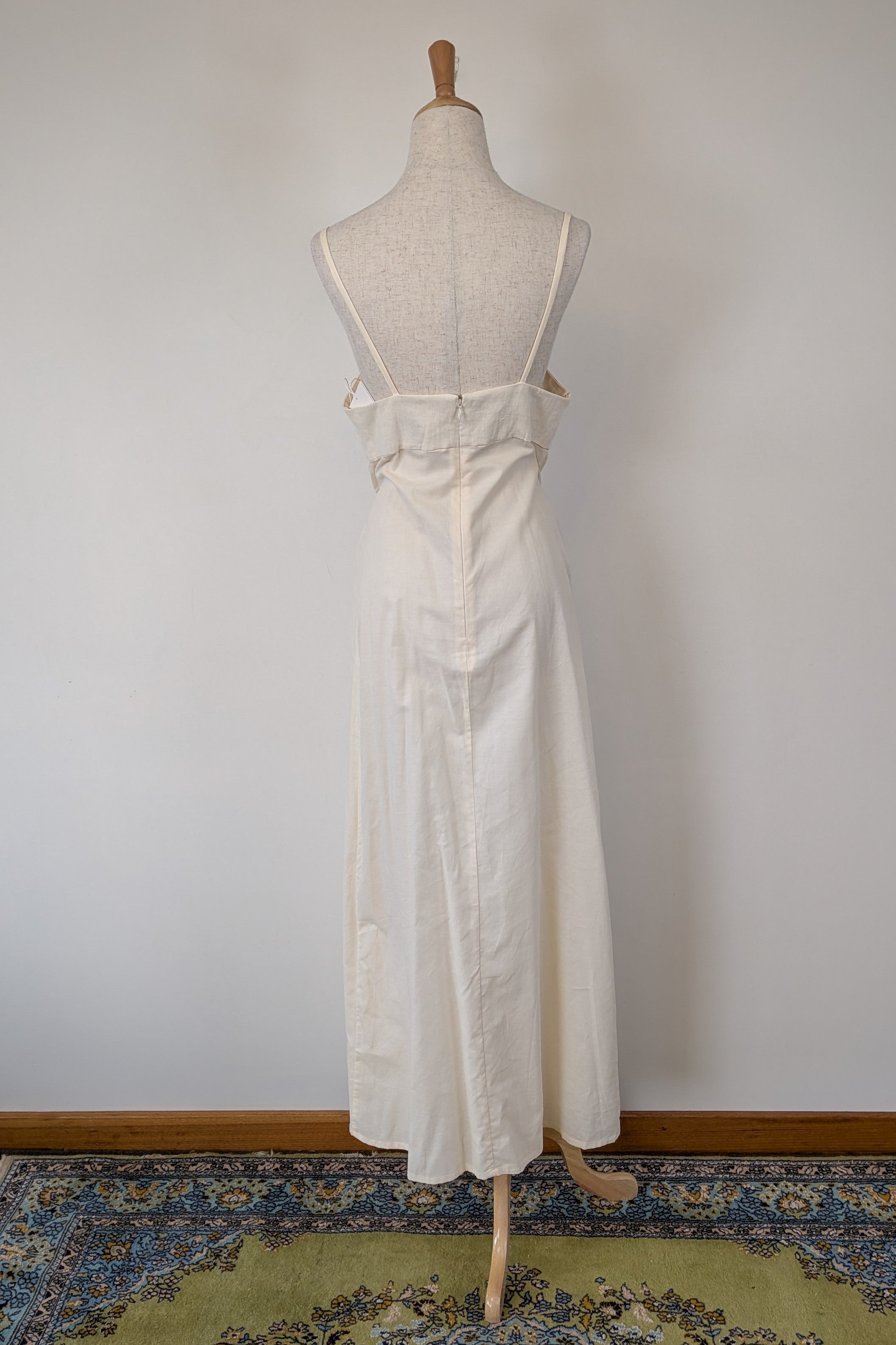 Venroy Scoop Cut Out Maxi Dress in Natural White Size M BNWT RRP $280