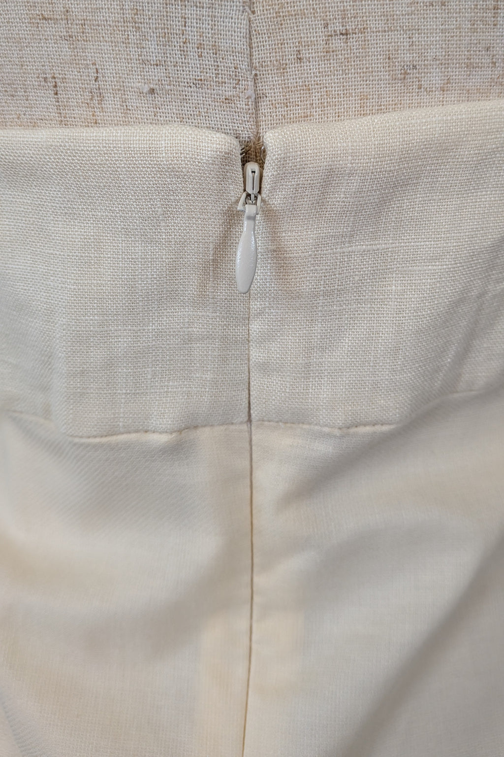 Venroy Scoop Cut Out Maxi Dress in Natural White Size M BNWT RRP $280