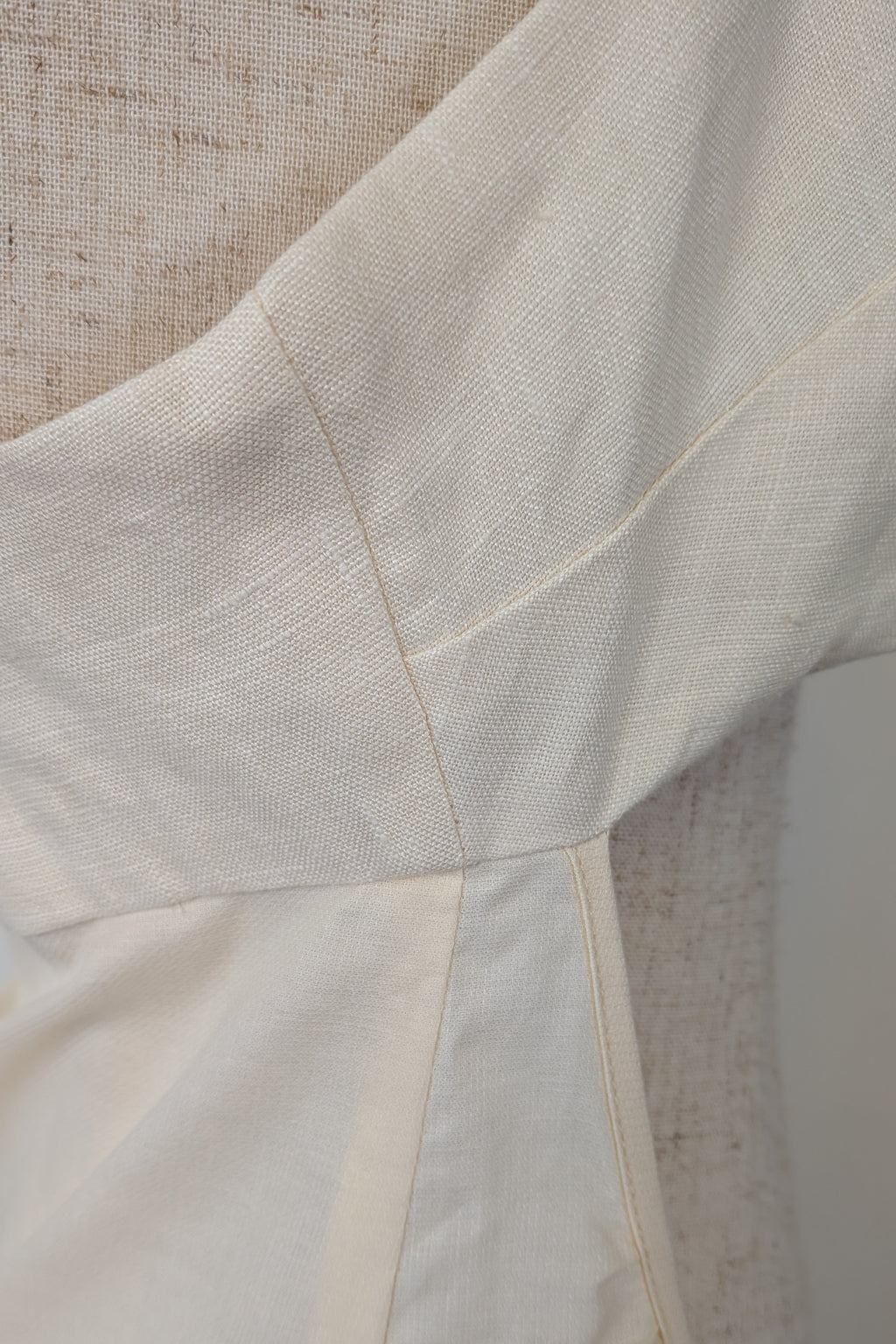 Venroy Scoop Cut Out Maxi Dress in Natural White Size M BNWT RRP $280