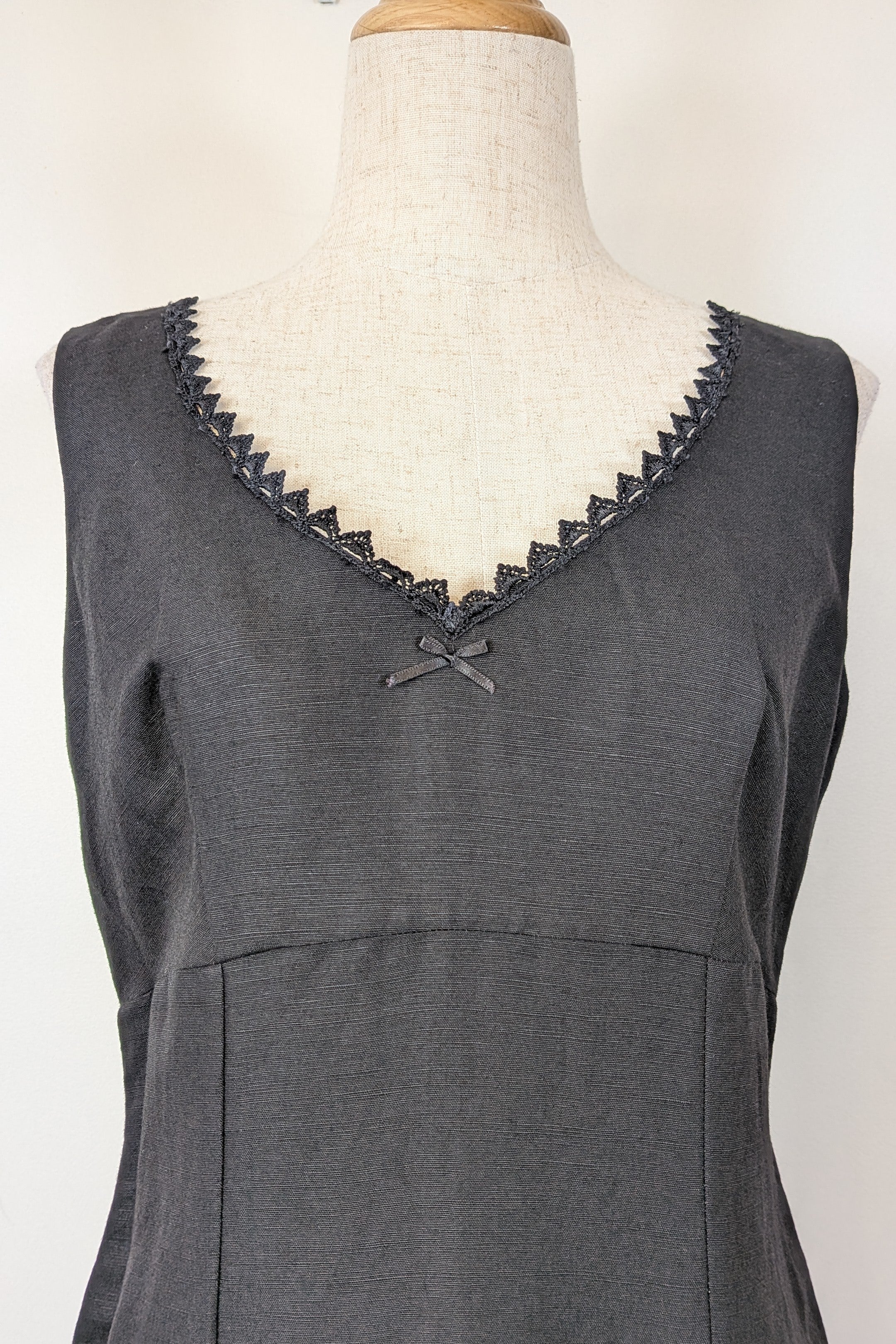 Vintage 90s Classics GS Black Linen Blend Coquette Shift Dress Size 10