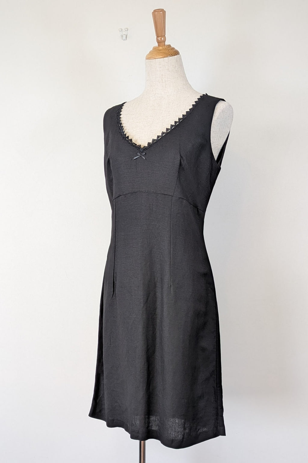 Vintage 90s Classics GS Black Linen Blend Coquette Shift Dress Size 10