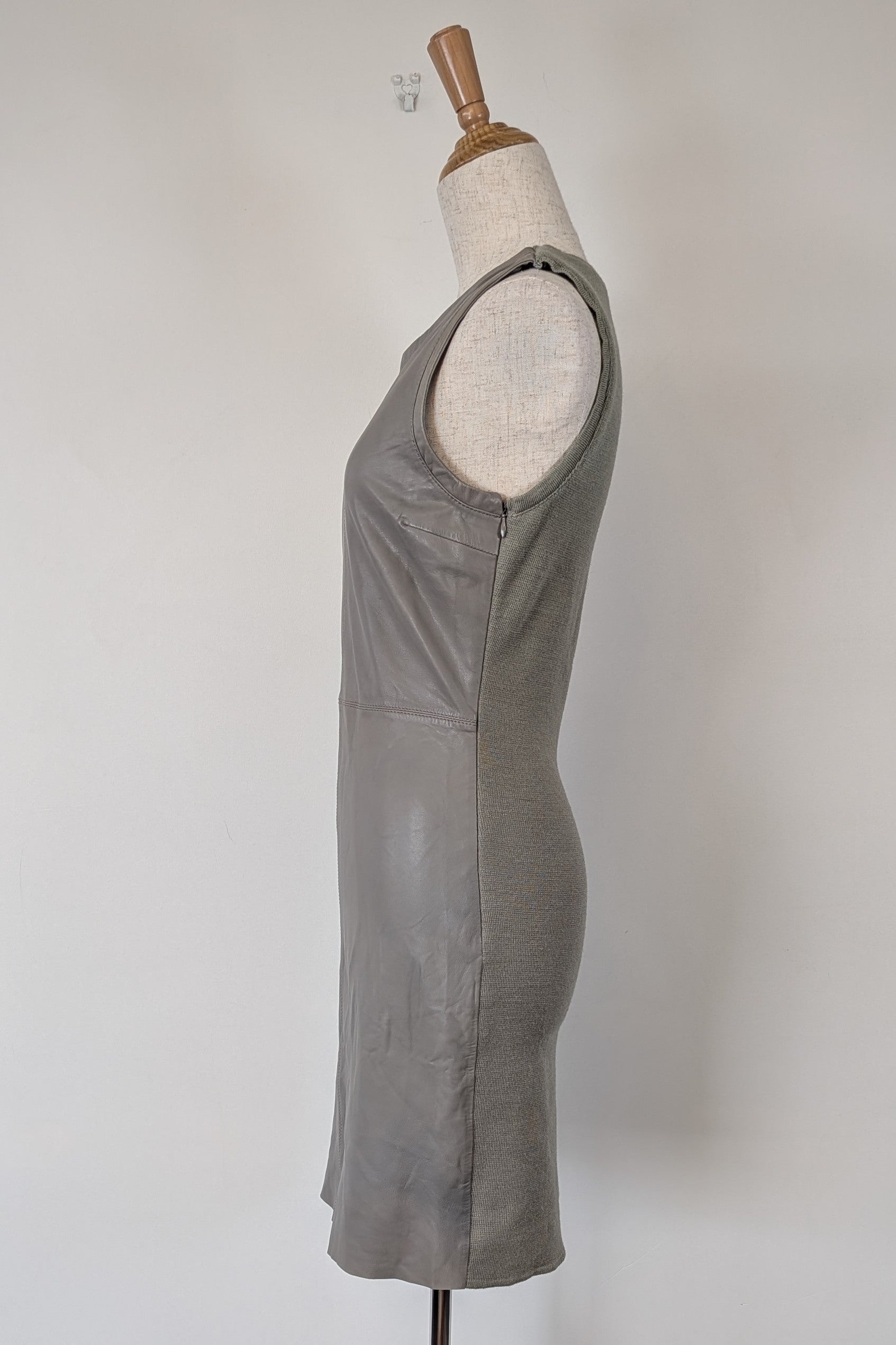 Belair Paris ROSE Grey Lambskin Leather & Knit Shift Mini Dress Size 8
