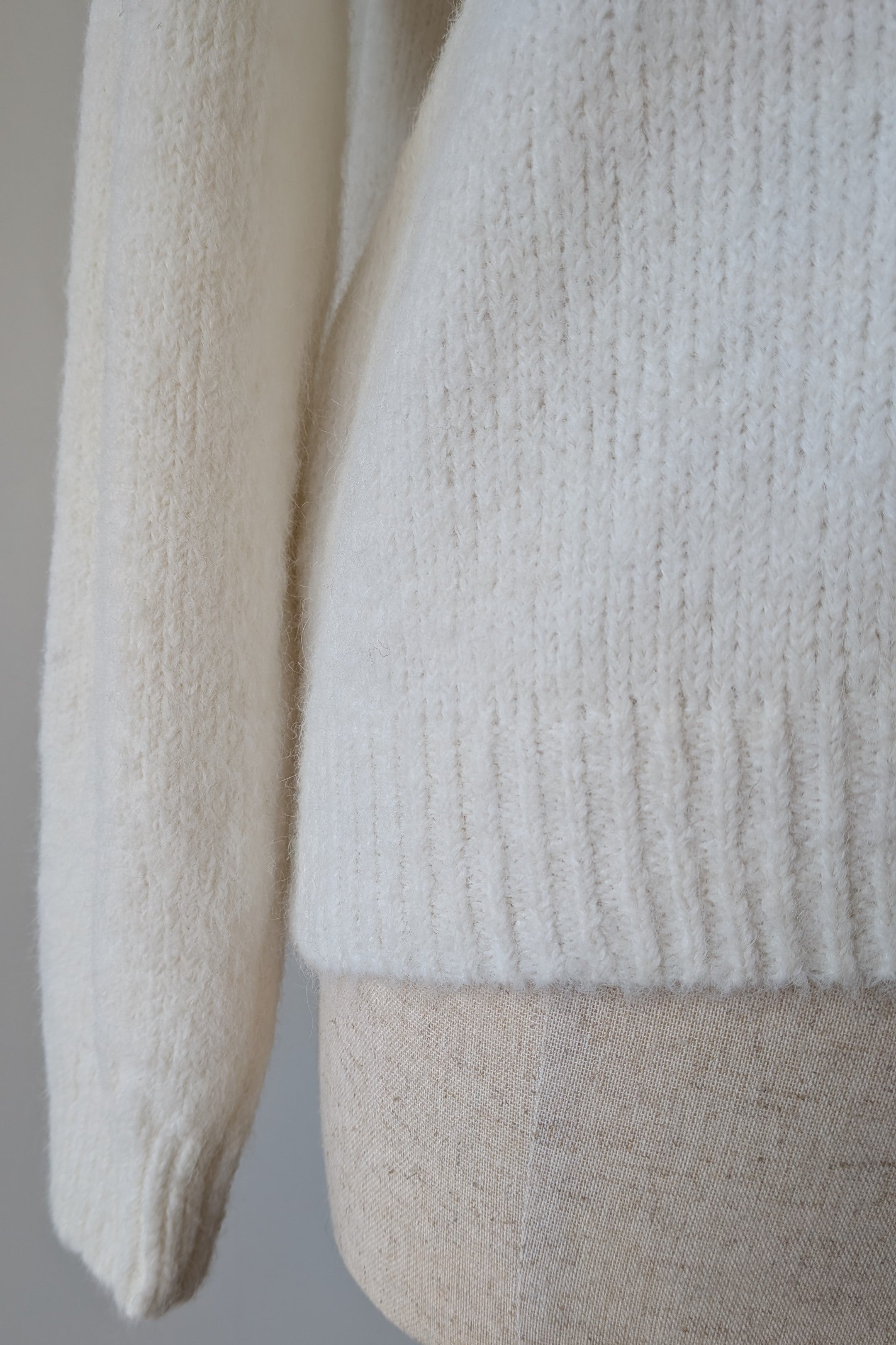 New U Collection Wildflower Embroidered Wool Blend Jumper Size L/XL