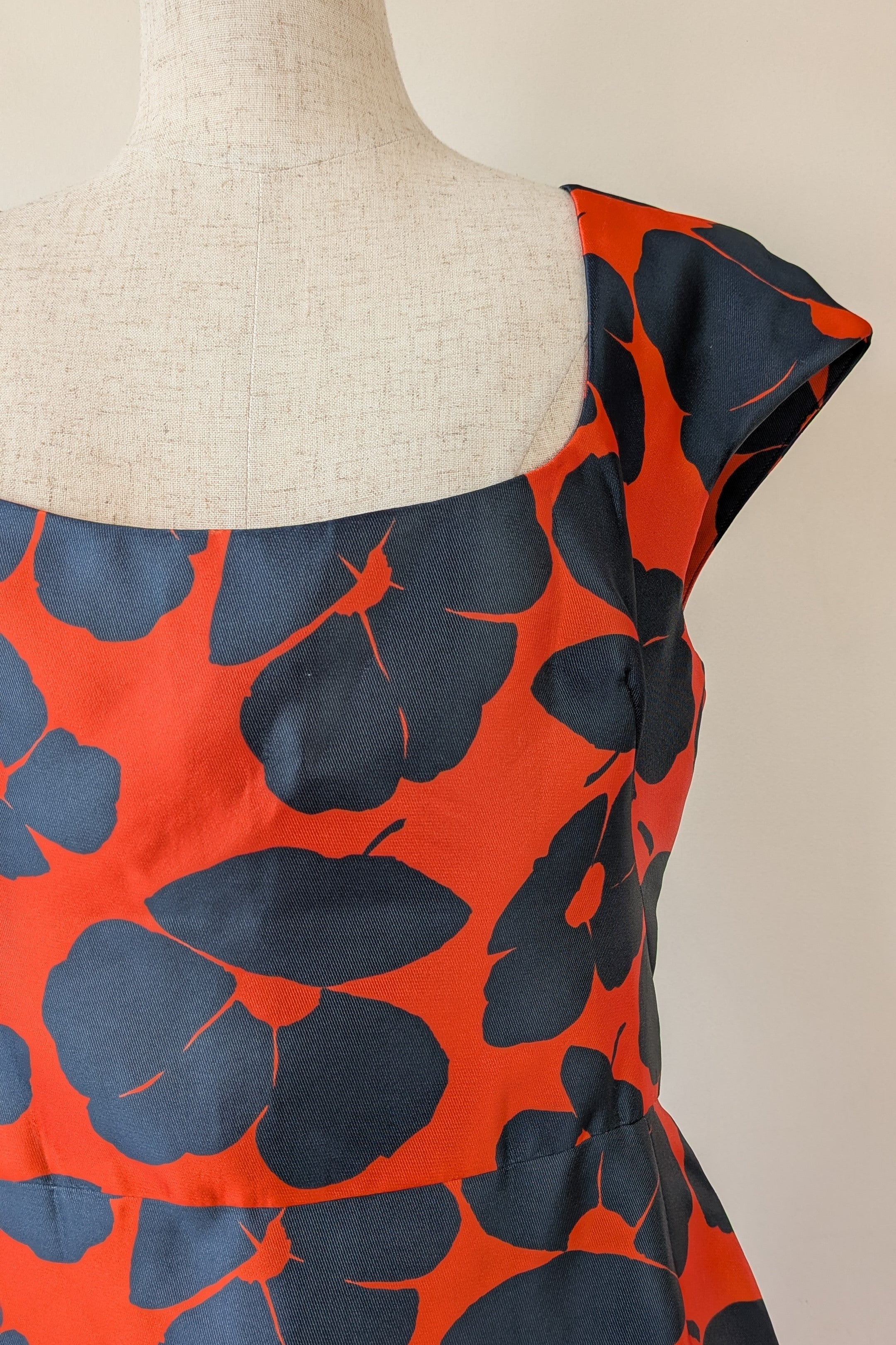 Lela Rose Floral Print Duchesse Satin Dress Size 16 BNWT RRP $2,535