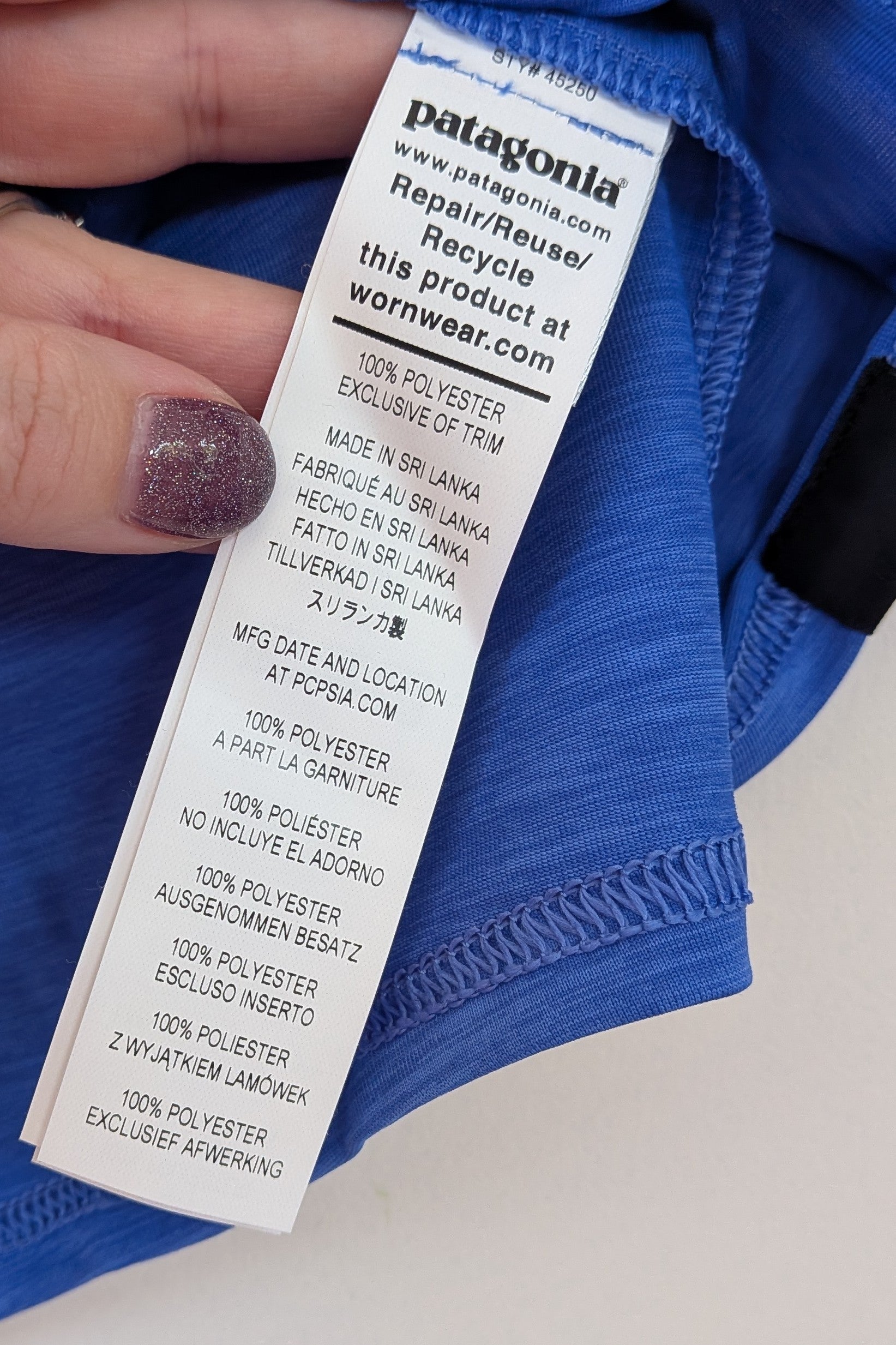 Patagonia Capilene Cool Daily Graphic Shirt Size XS BNWT RRP $79.95