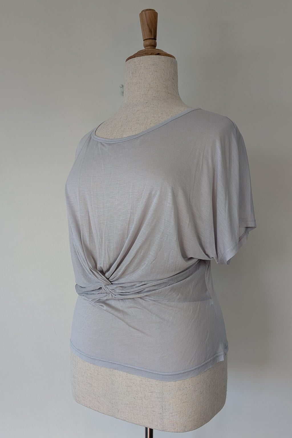 Lazybones Soft Grey Twist Front Dolman Top Size XL BNWT RRP $119