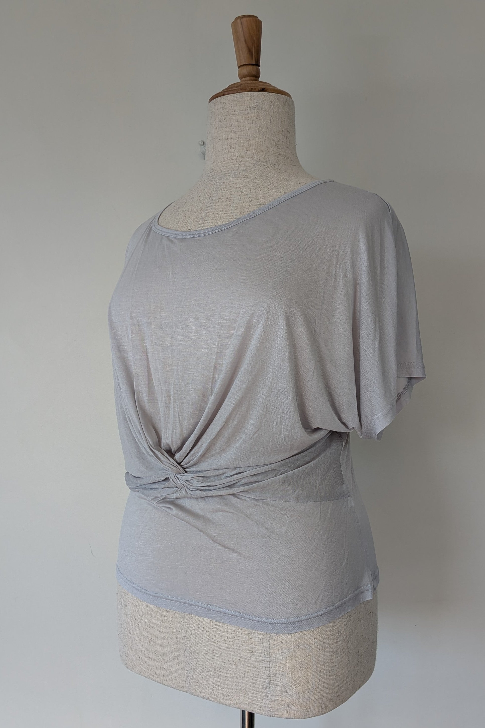 Lazybones Soft Grey Twist Front Dolman Top Size XL BNWT RRP $119