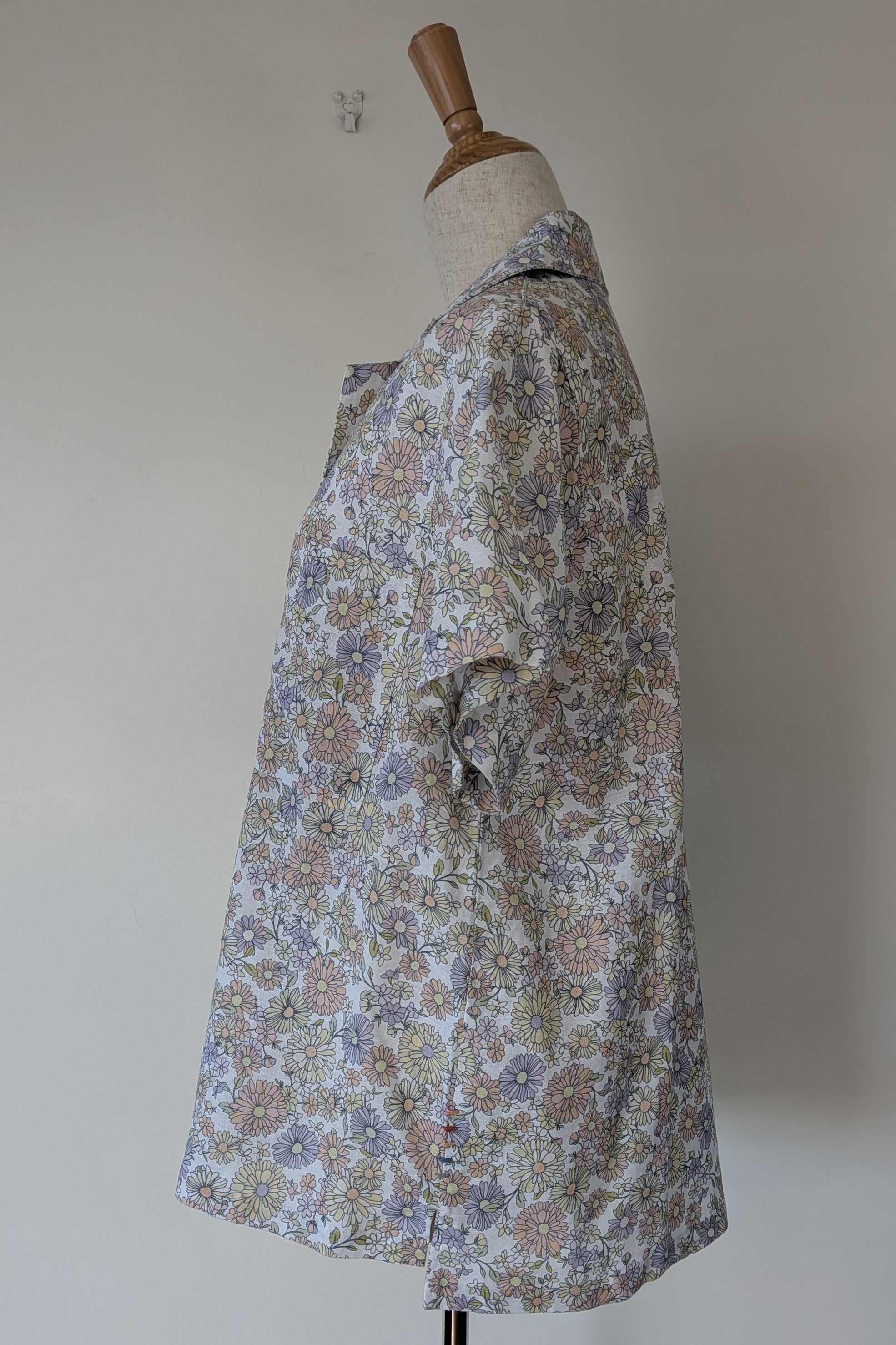 Cools Club Flower Power Safari Shirt Size 10 BNWT RRP $99