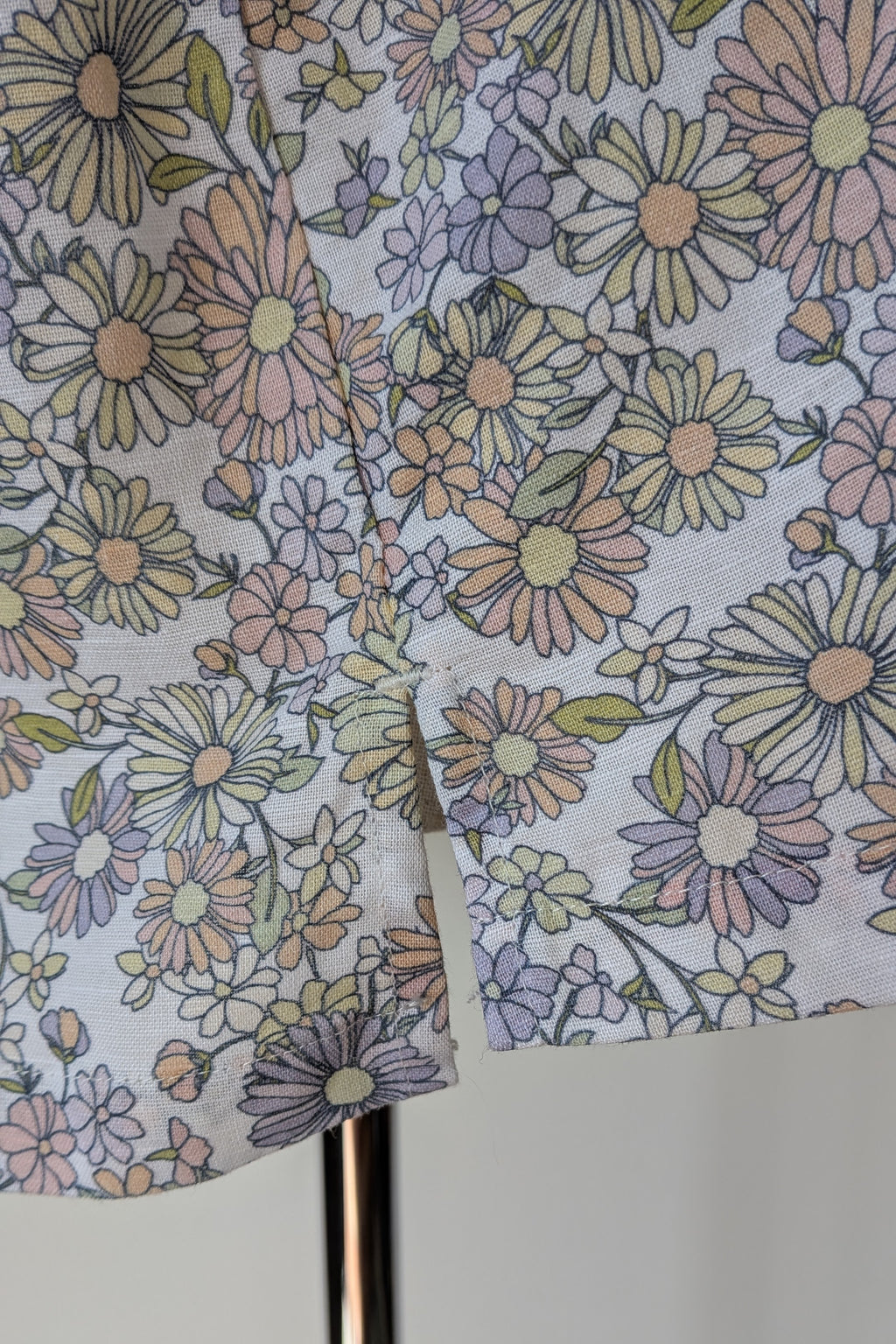 Cools Club Flower Power Safari Shirt Size 10 BNWT RRP $99