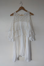 Lost Ink White Cold Shoulder Ruffle Dress with Daisy Mesh Embroidery Size 10