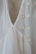 Lost Ink White Cold Shoulder Ruffle Dress with Daisy Mesh Embroidery Size 10