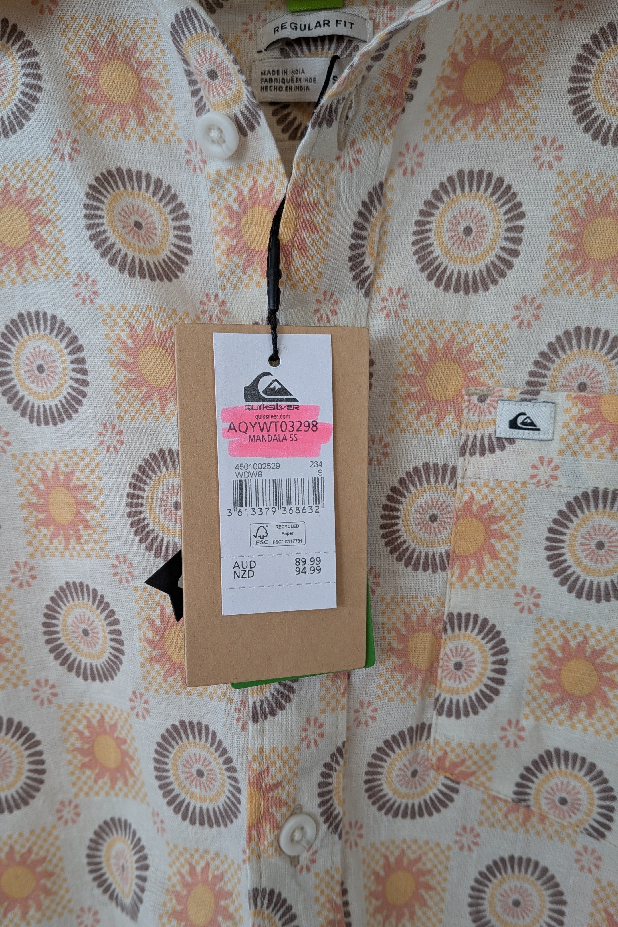 Quiksilver Mandala Short Sleeve Shirt Size S BNWT RRP $89.99