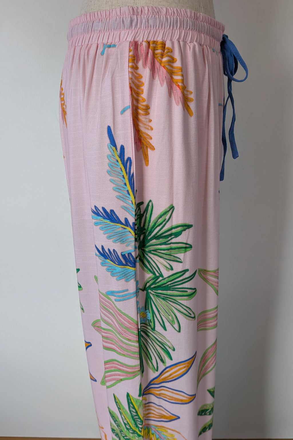 Paper Heart Toucan Paradise Pants Size 12 BNWT RRP $89.95