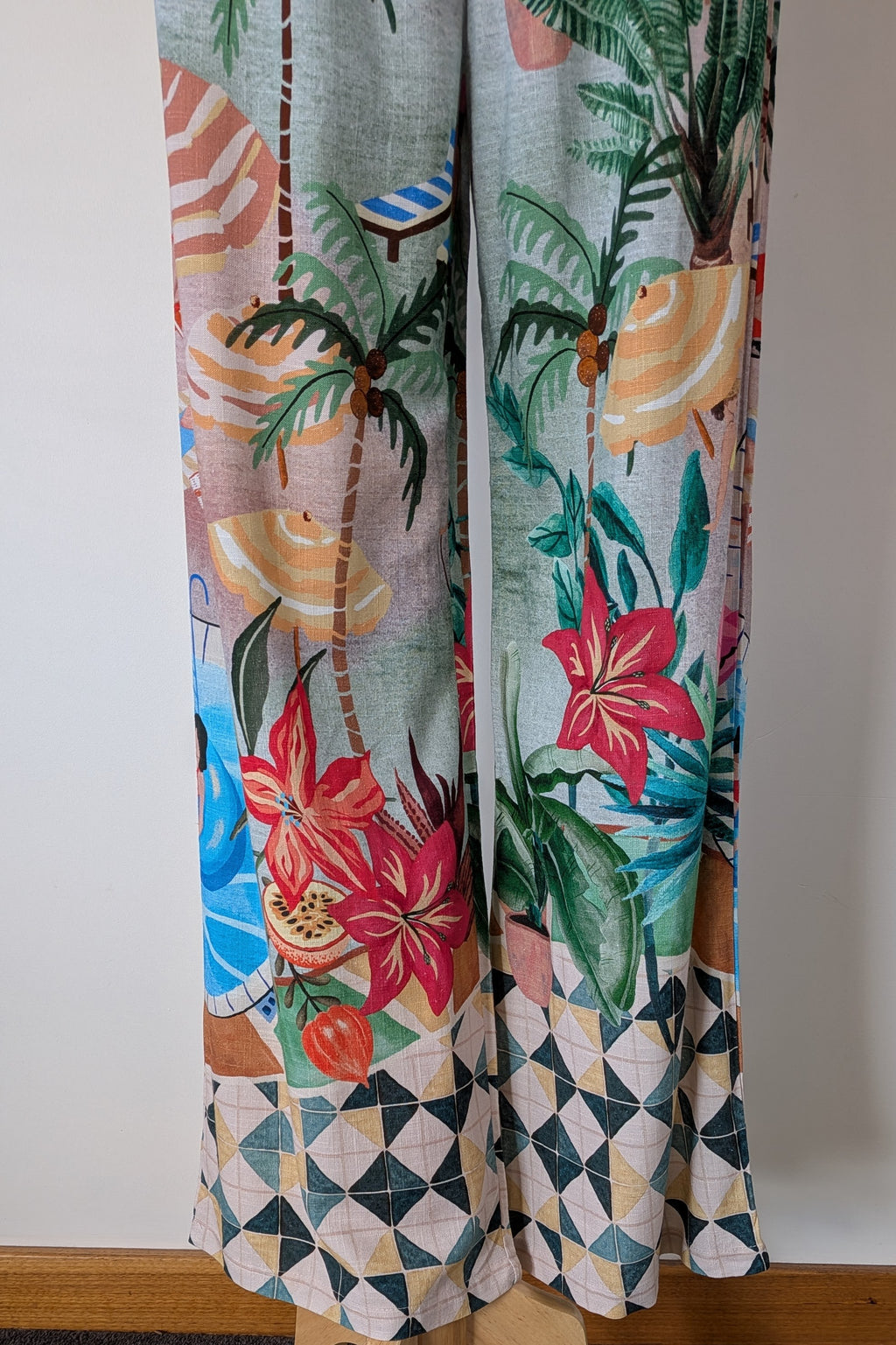 Paper Heart Poolside Pants Size 10 BNWT RRP $89.95