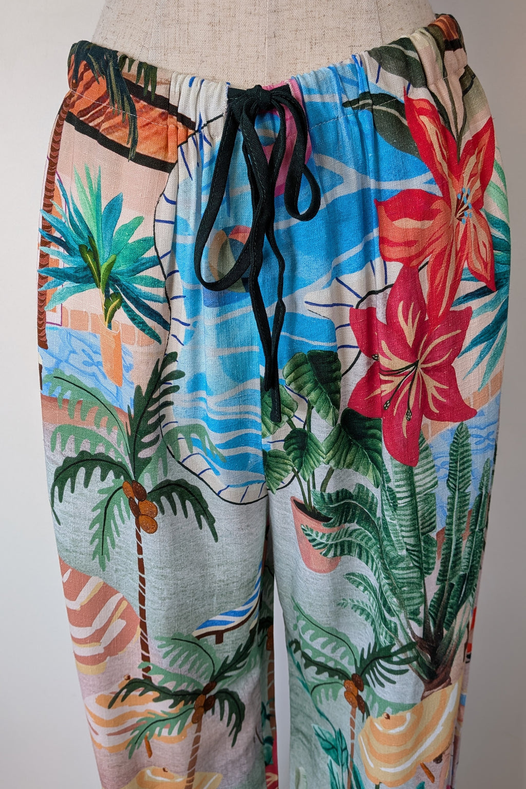 Paper Heart Poolside Pants Size 10 BNWT RRP $89.95