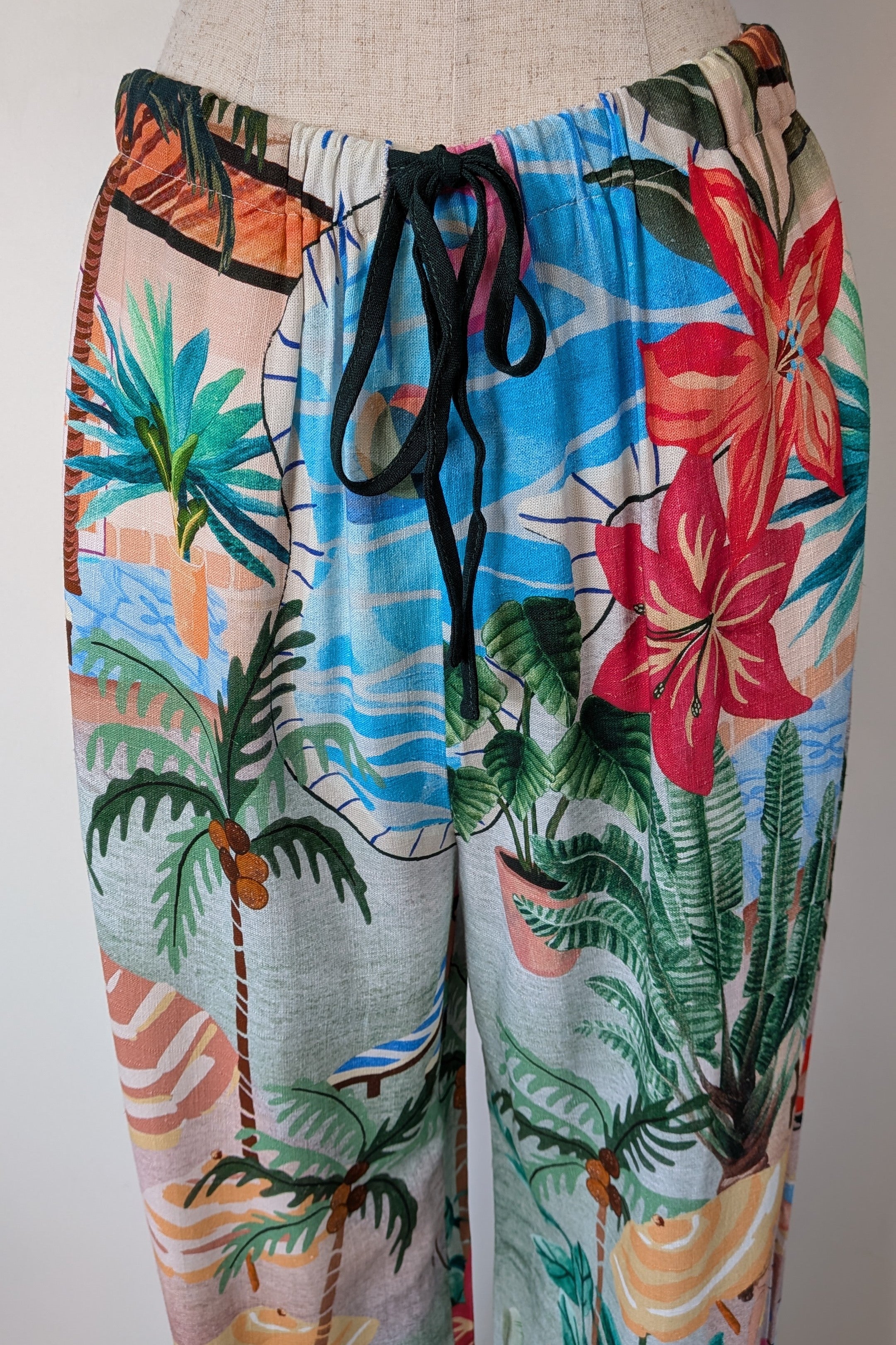 Paper Heart Poolside Pants Size 10 BNWT RRP $89.95