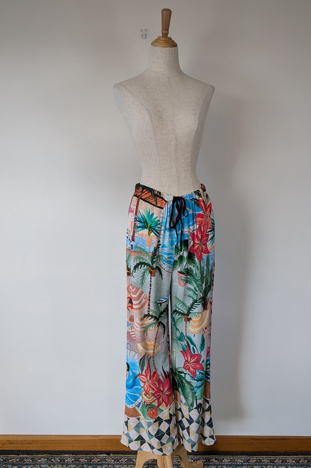 Paper Heart Poolside Pants Size 10 BNWT RRP $89.95