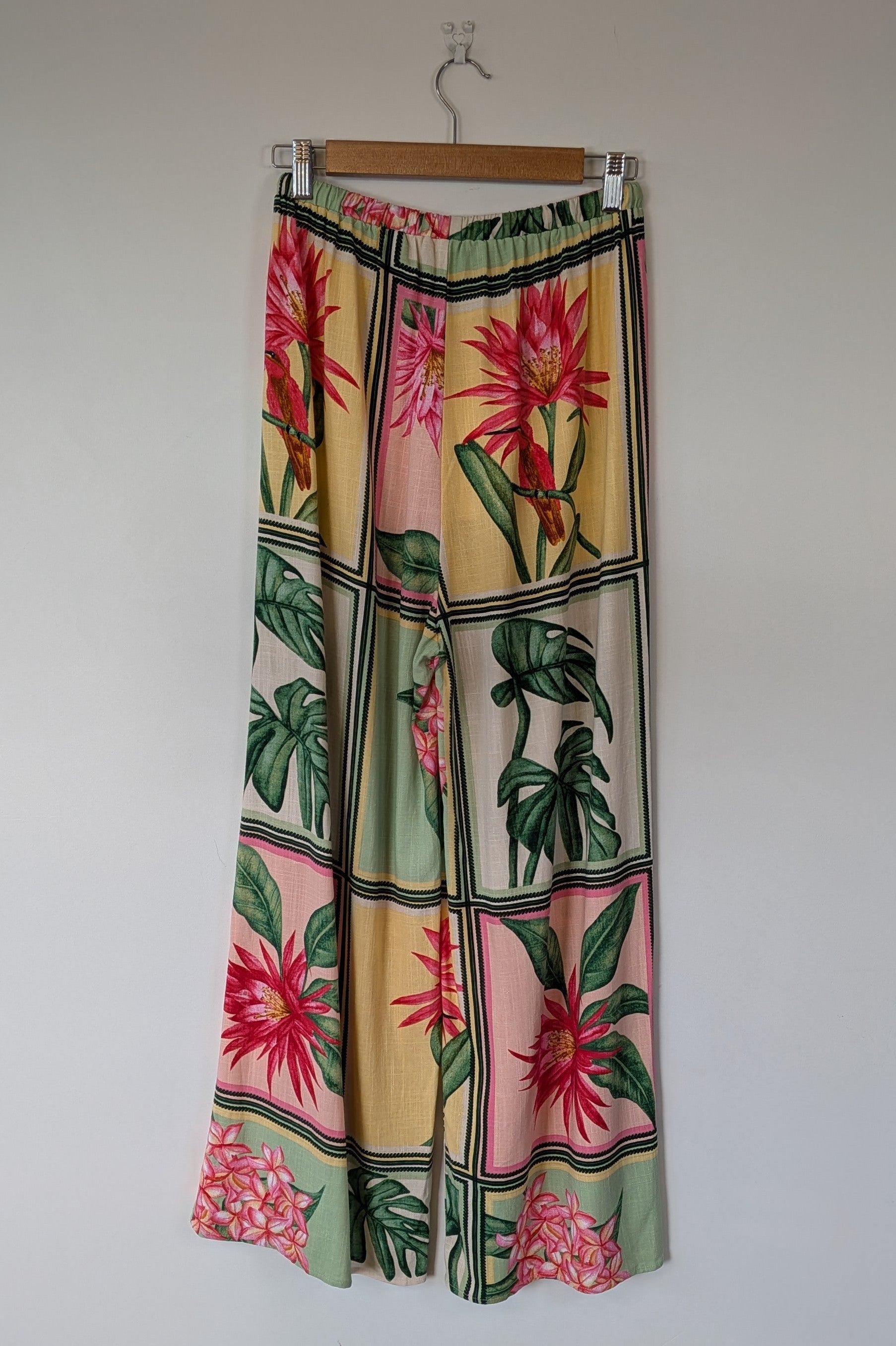 White Closet Paradise Pant Size 8 BNWT RRP $79.95