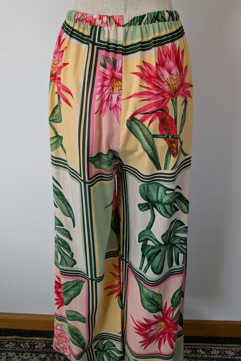 White Closet Paradise Pant Size 8 BNWT RRP $79.95