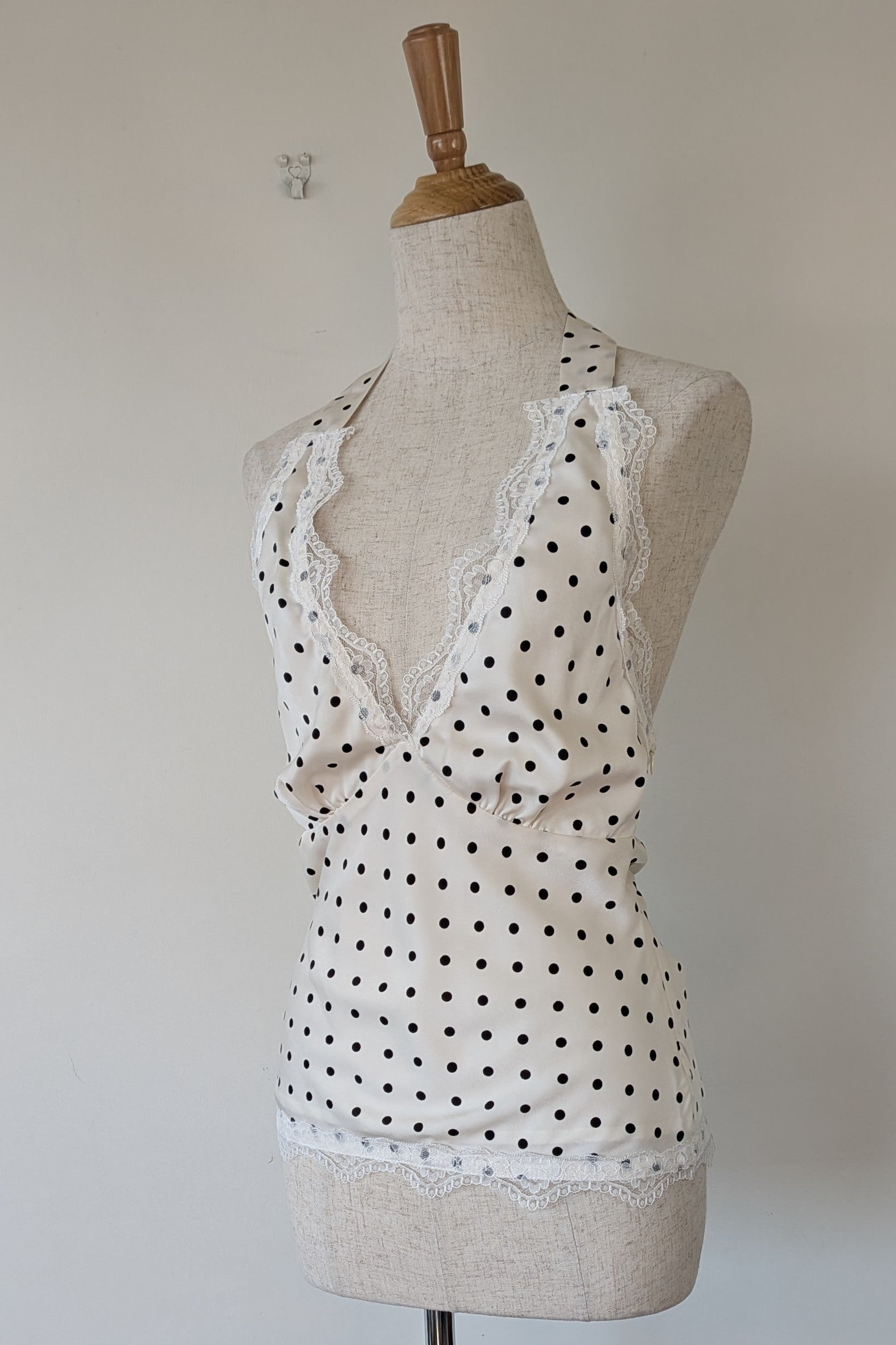 Paper Heart White Black Polka Dot Halter Neck Top Size 6 BNWT RRP $69.95