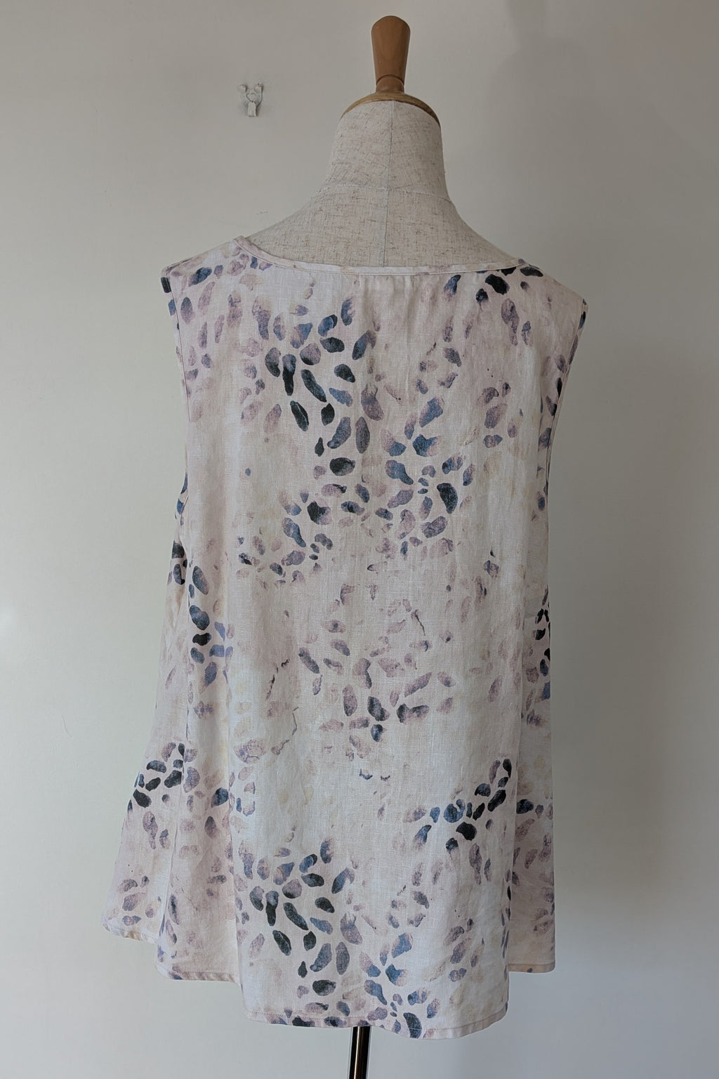 See Saw 100% Linen Abstract Watercolour Top Size 14