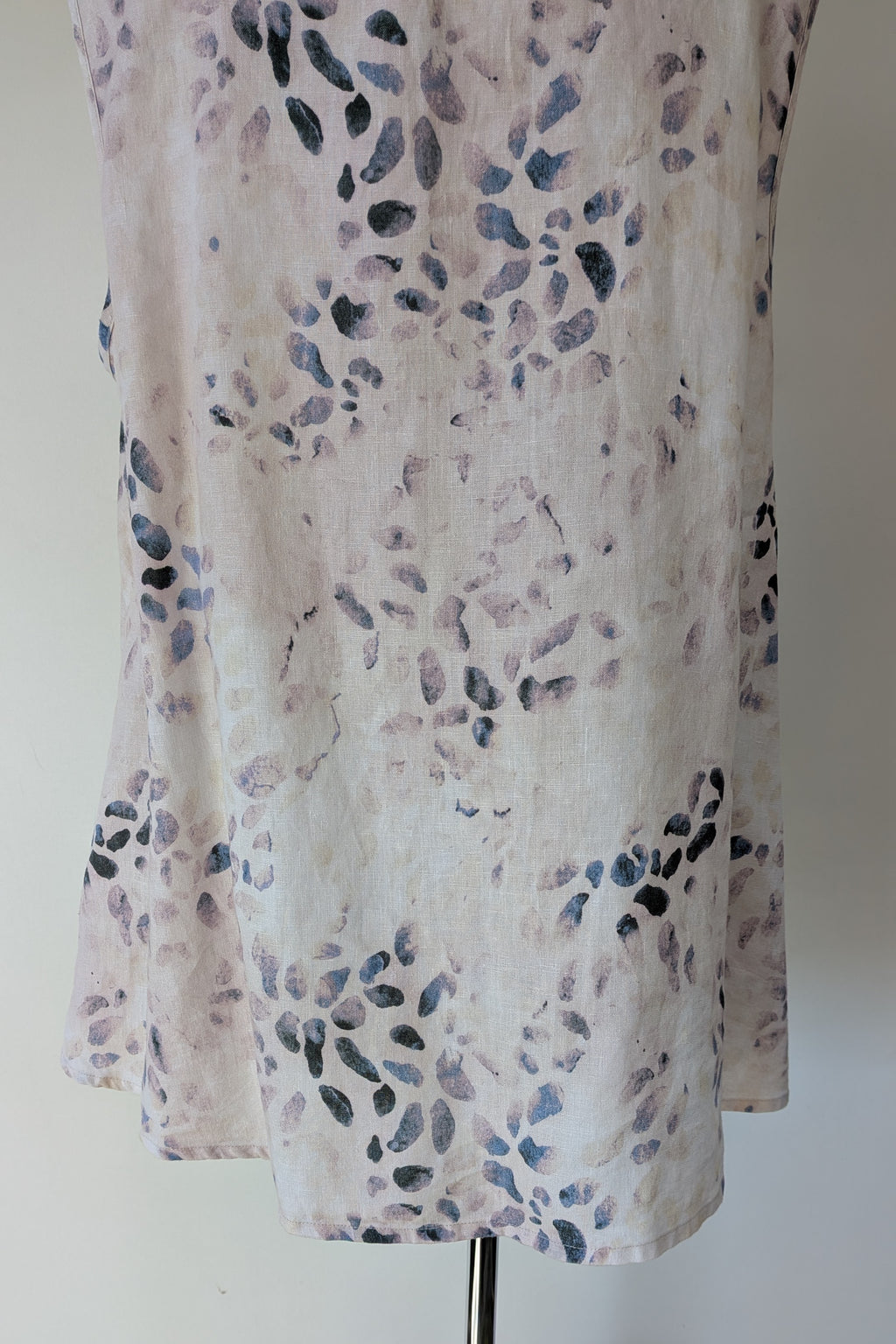 See Saw 100% Linen Abstract Watercolour Top Size 14