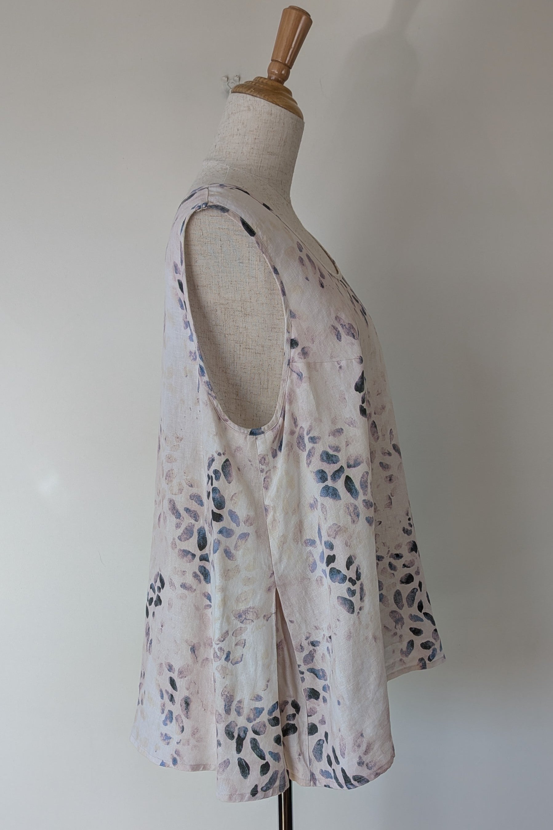 See Saw 100% Linen Abstract Watercolour Top Size 14