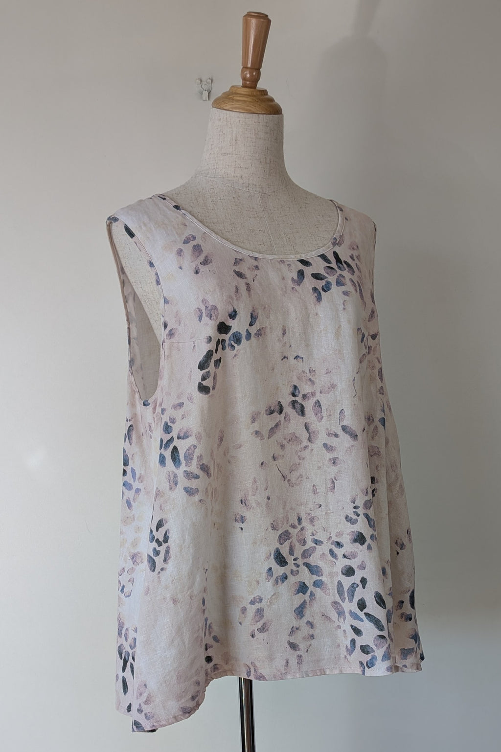 See Saw 100% Linen Abstract Watercolour Top Size 14