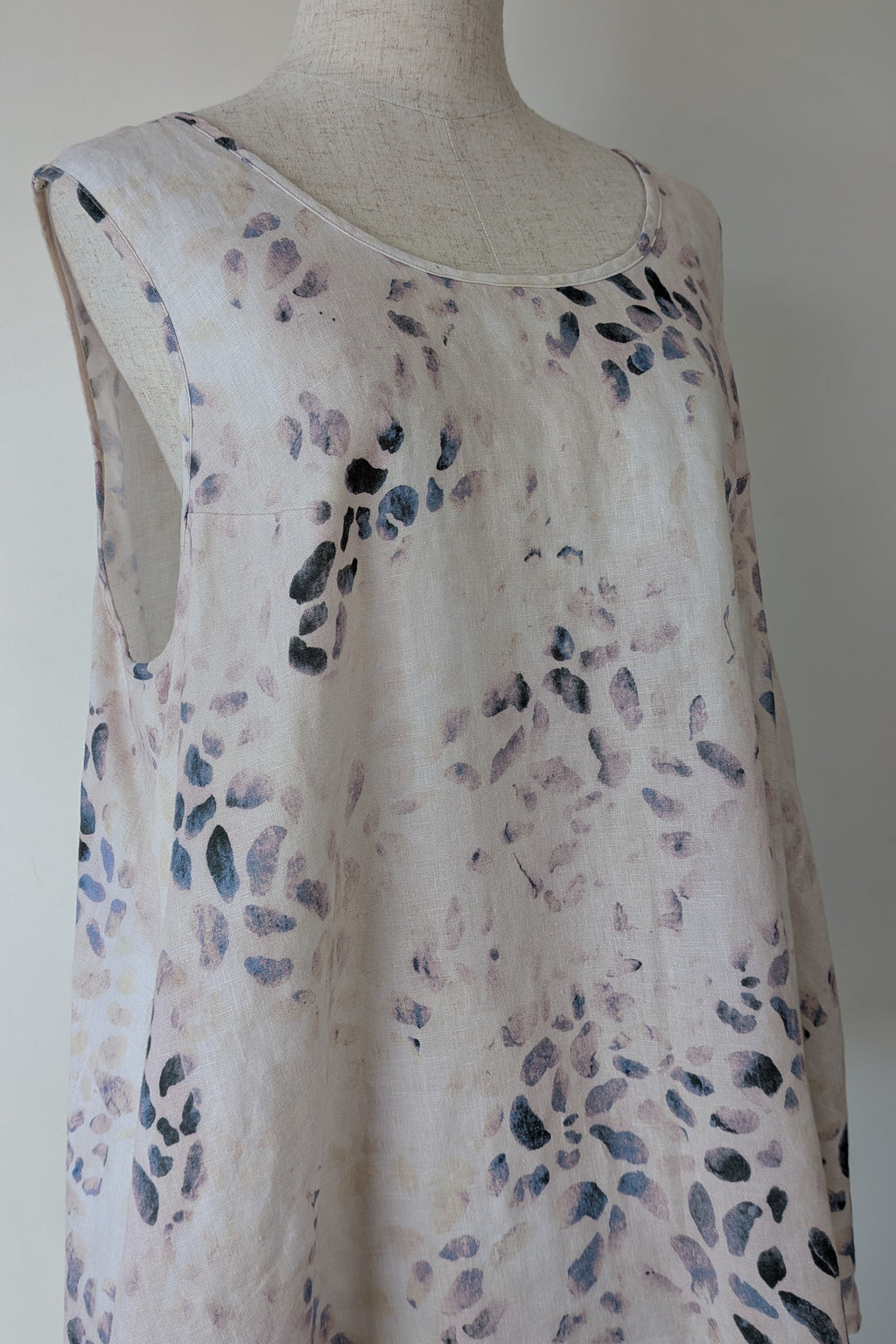 See Saw 100% Linen Abstract Watercolour Top Size 14