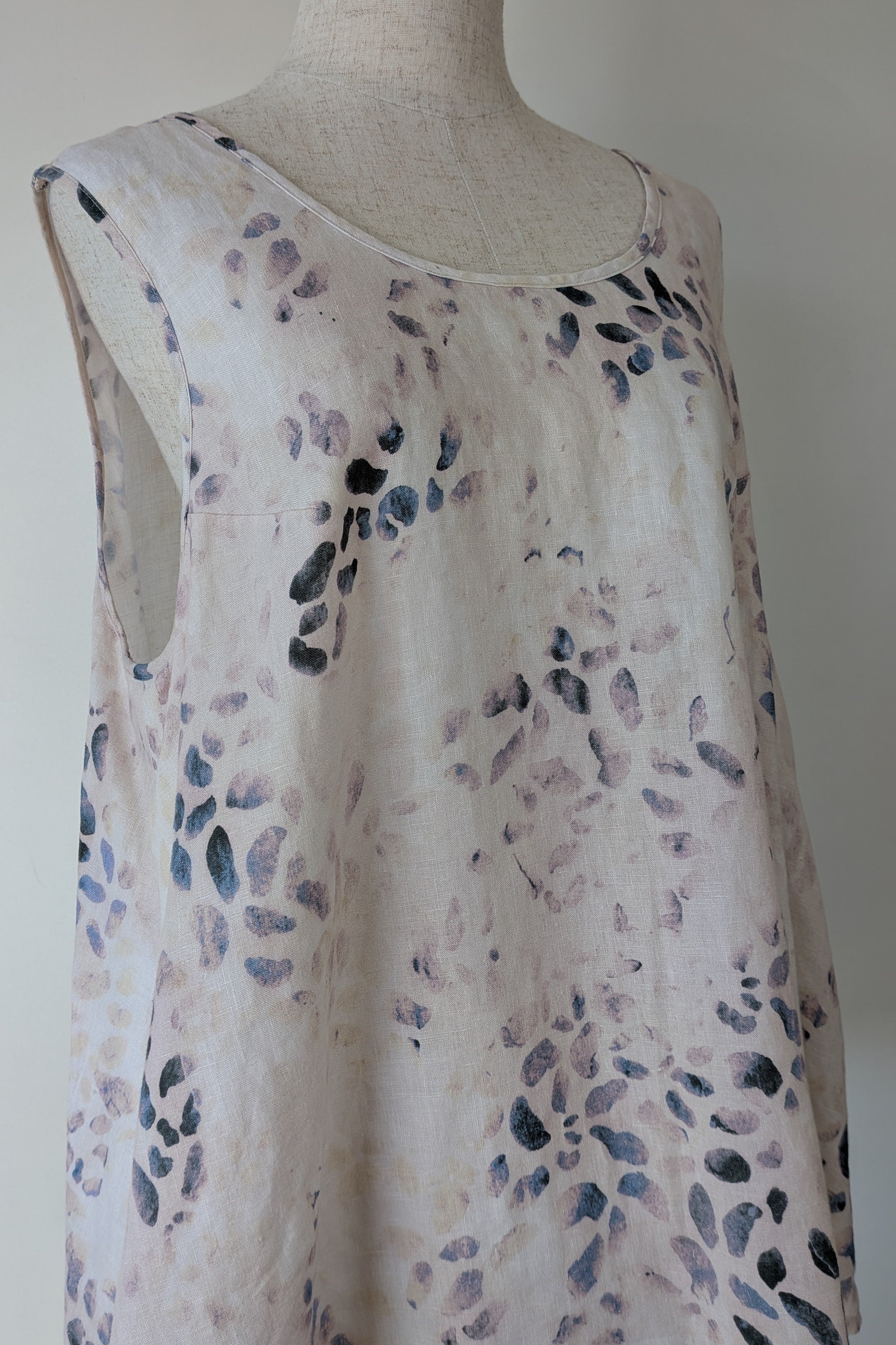 See Saw 100% Linen Abstract Watercolour Top Size 14