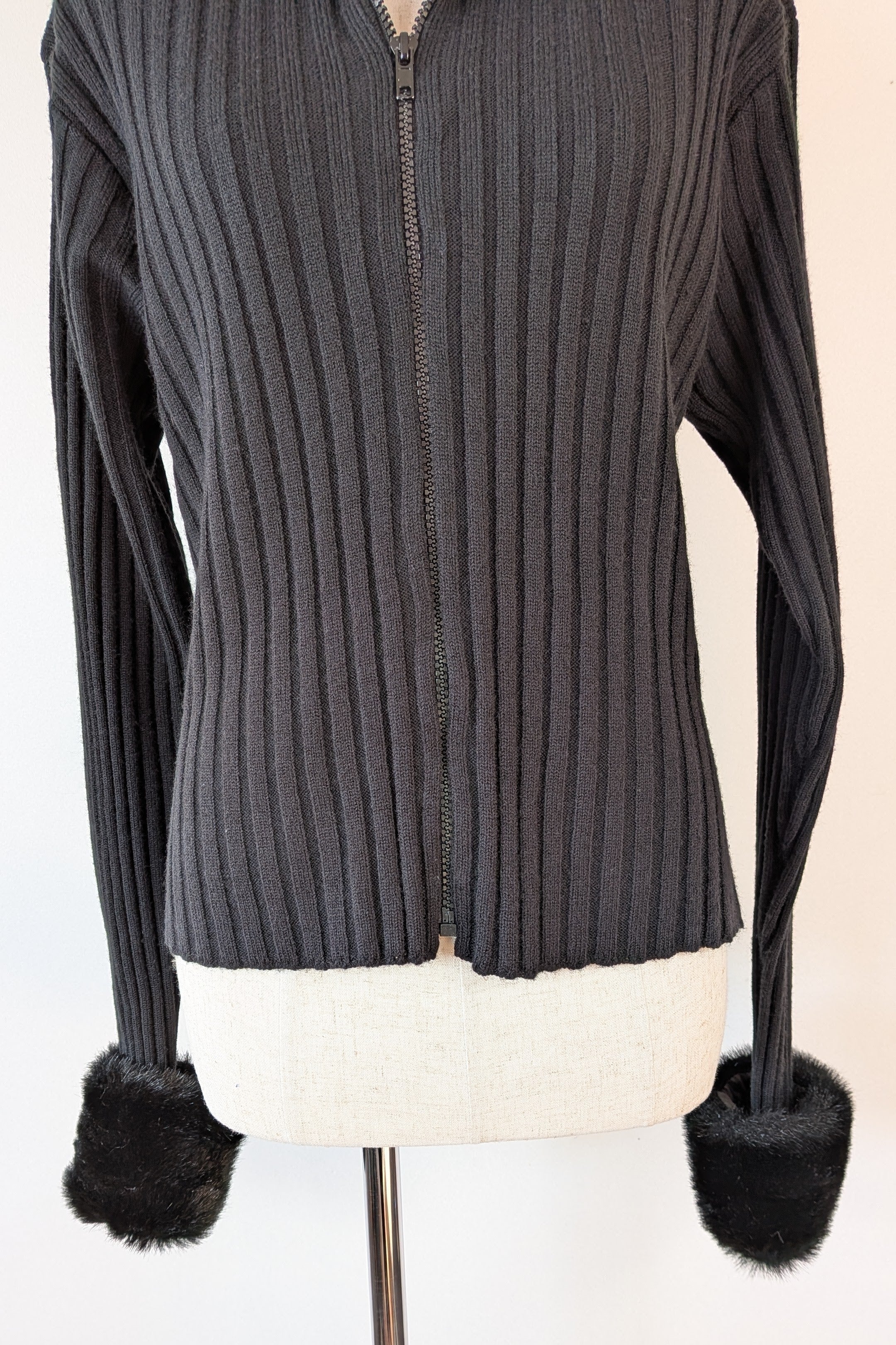 Vintage Y2K RAAM Black Zip Faux Fur Trim Cardigan Size L