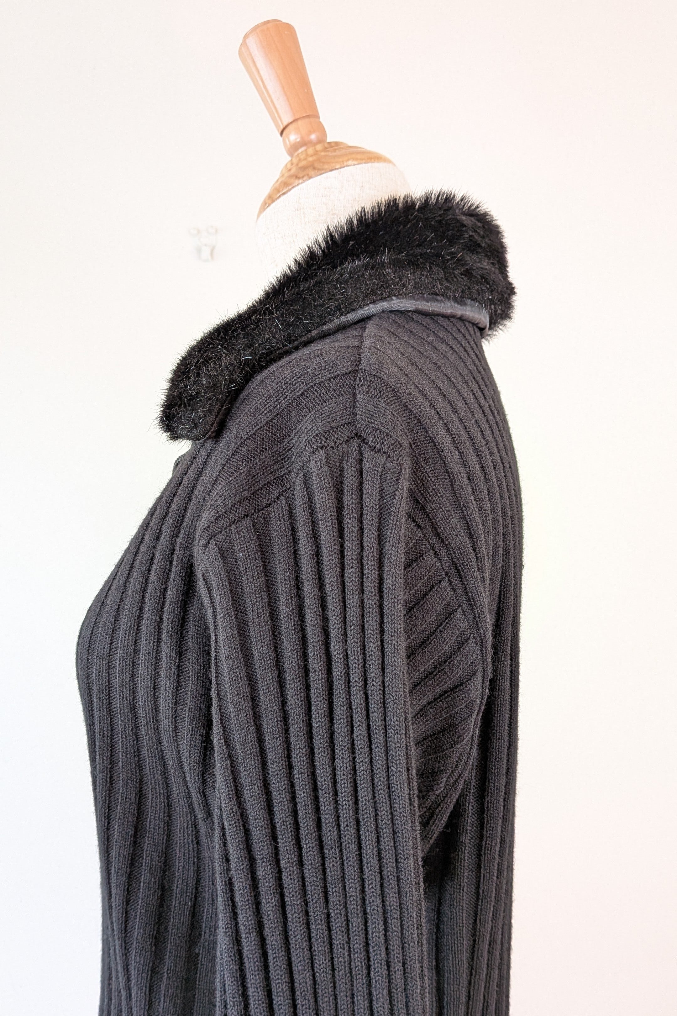 Vintage Y2K RAAM Black Zip Faux Fur Trim Cardigan Size L